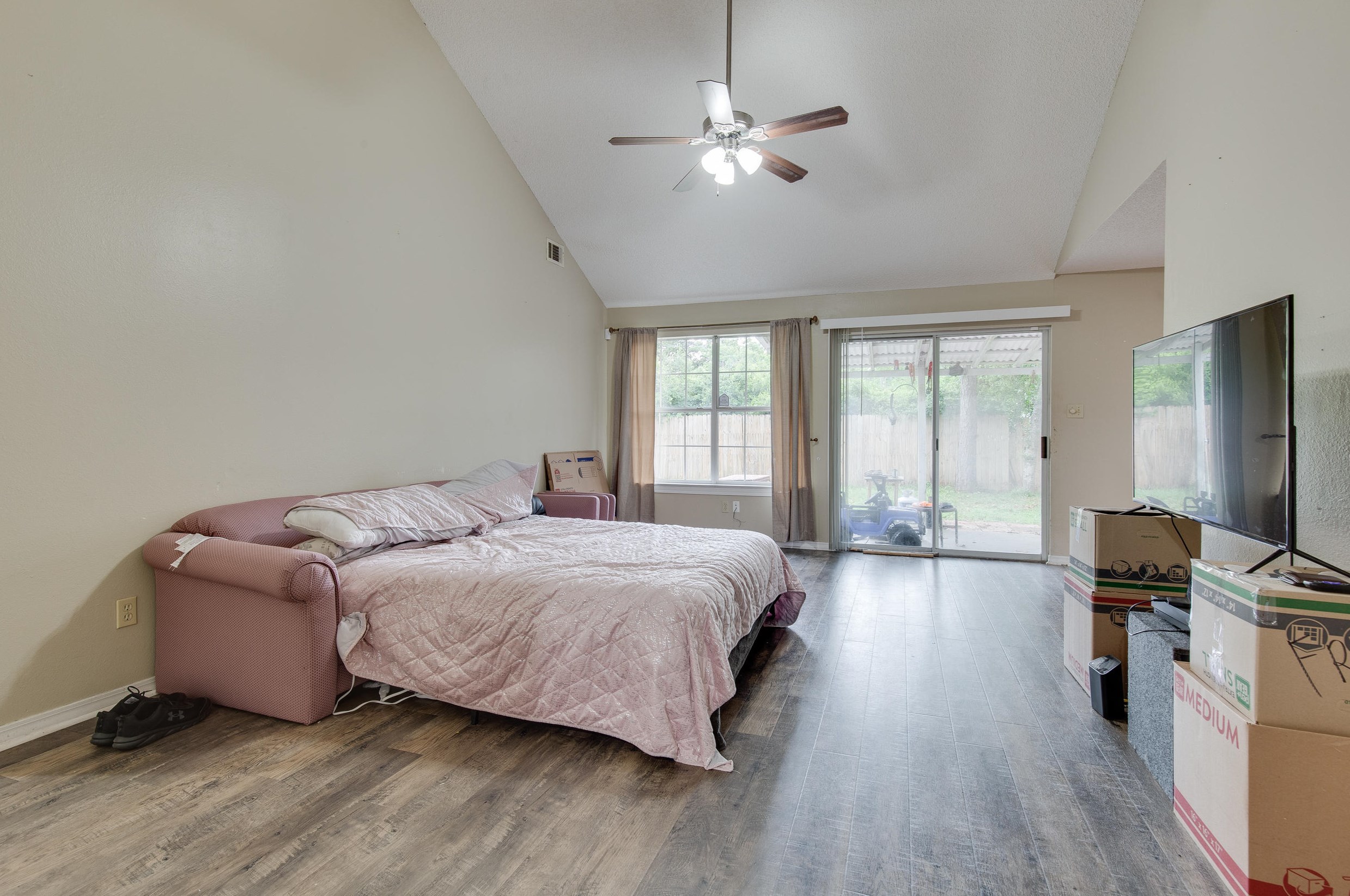 488 Sara Ave, Mary Esther, FL 32569-2353