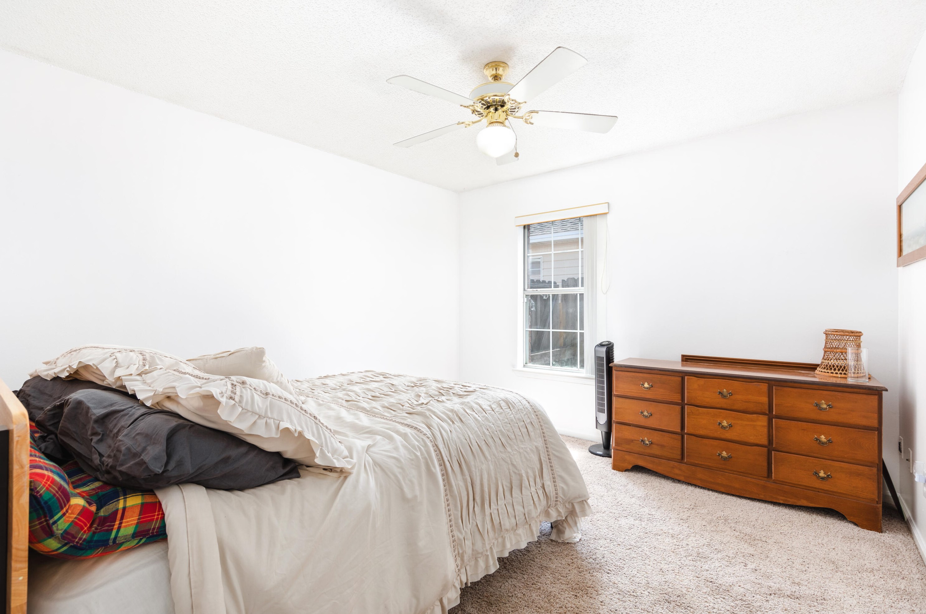 486 Rush Park Cir, Mary Esther FL  32569-2404 exterior