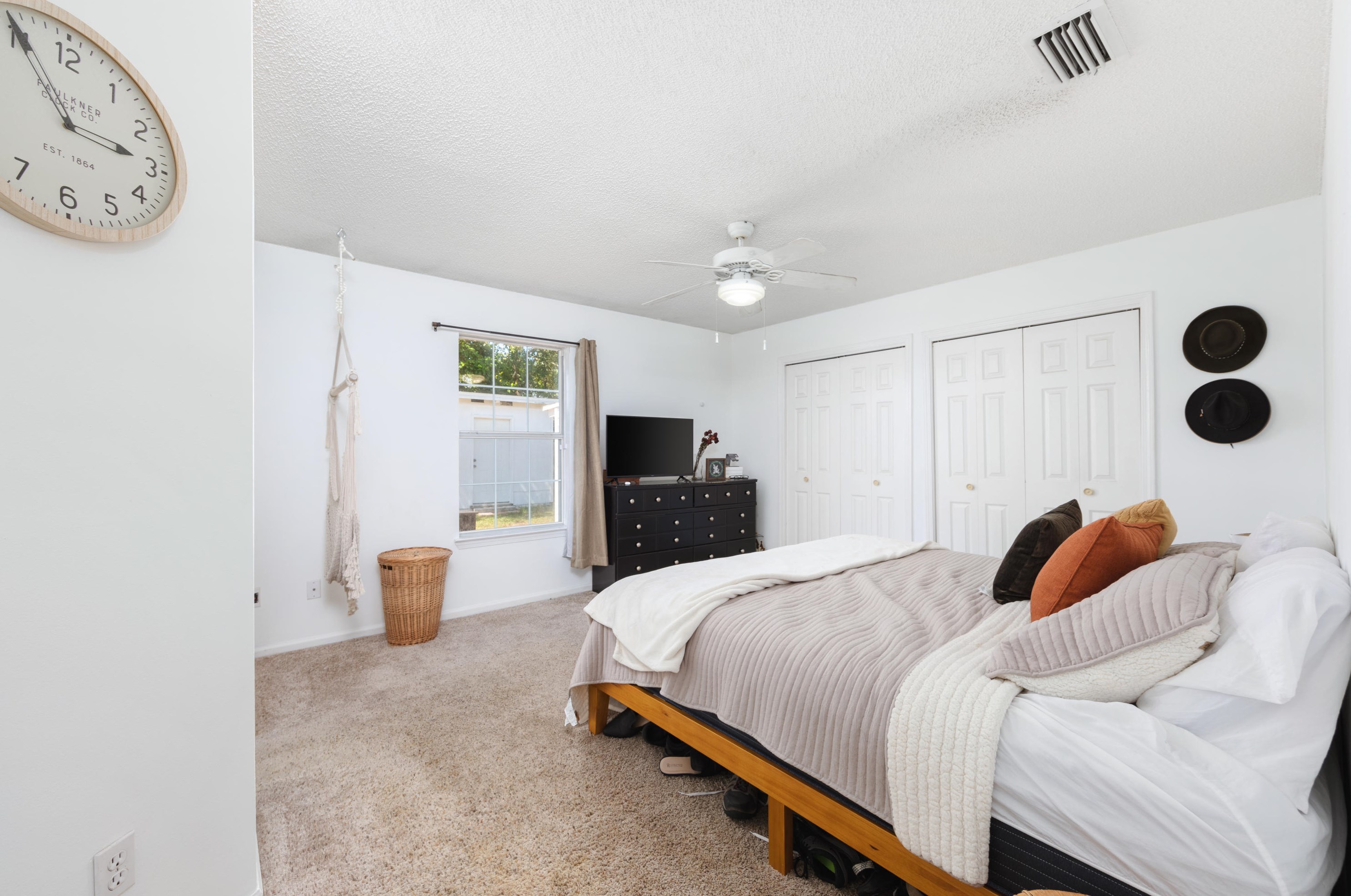 486 Rush Park Cir, Mary Esther FL  32569-2404 exterior