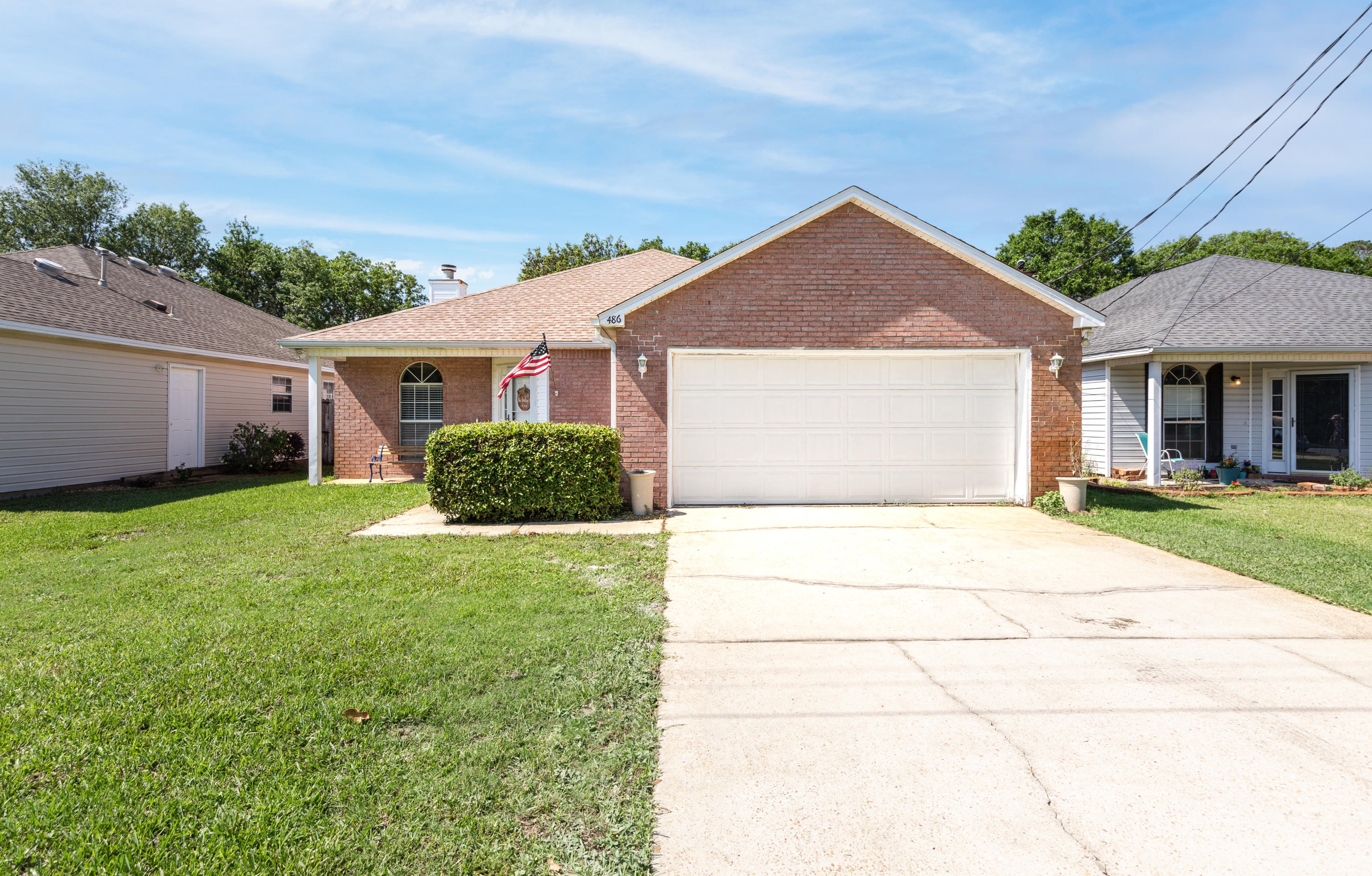 486 Rush Park Cir, Mary Esther FL  32569-2404 exterior