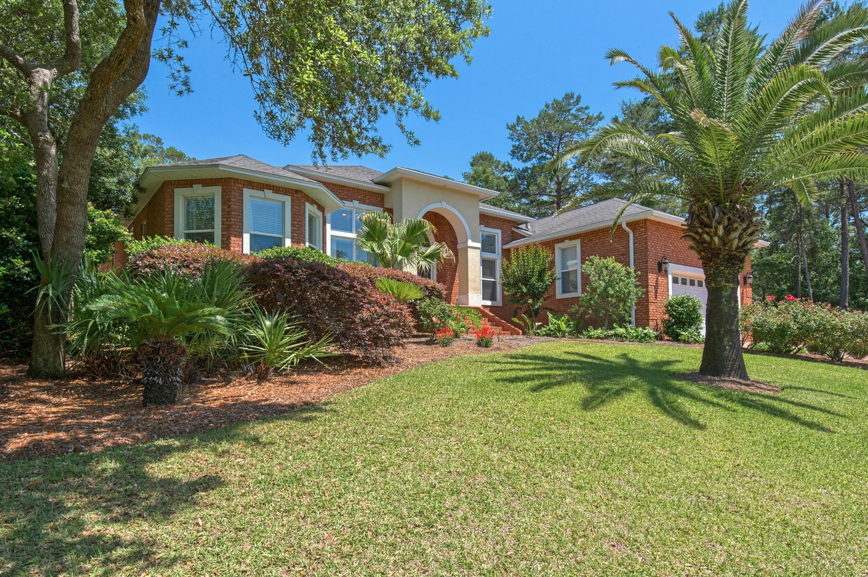 402 Chimney Rock Cir, Niceville, FL 32578-1481