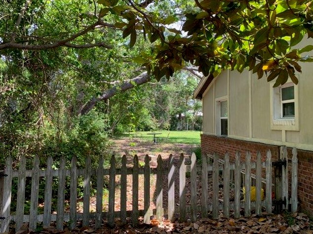 3206 E Lee Street E, Pensacola, FL 32503
