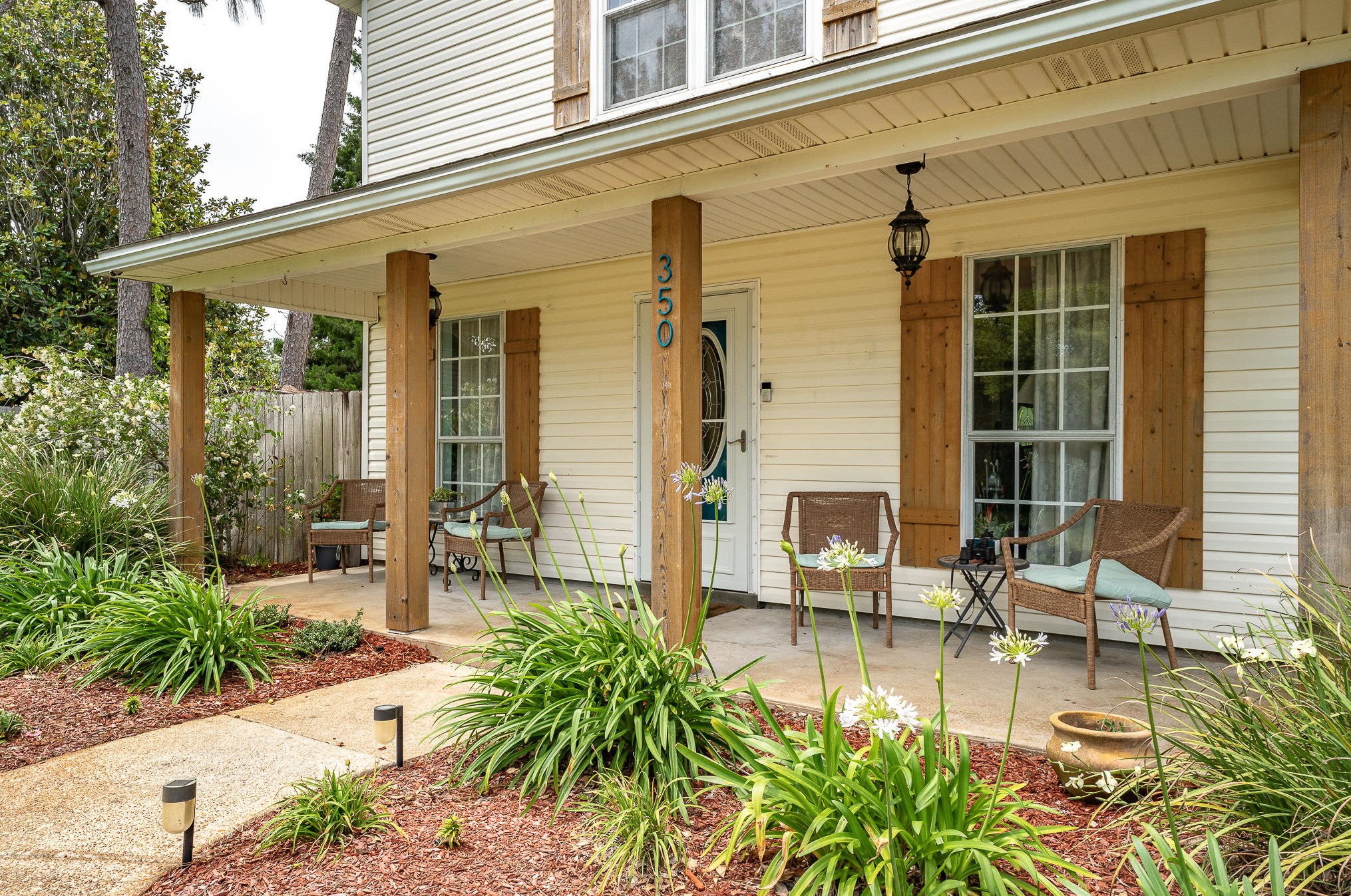 350 Michael Cir, Mary Esther, FL 32569-2754