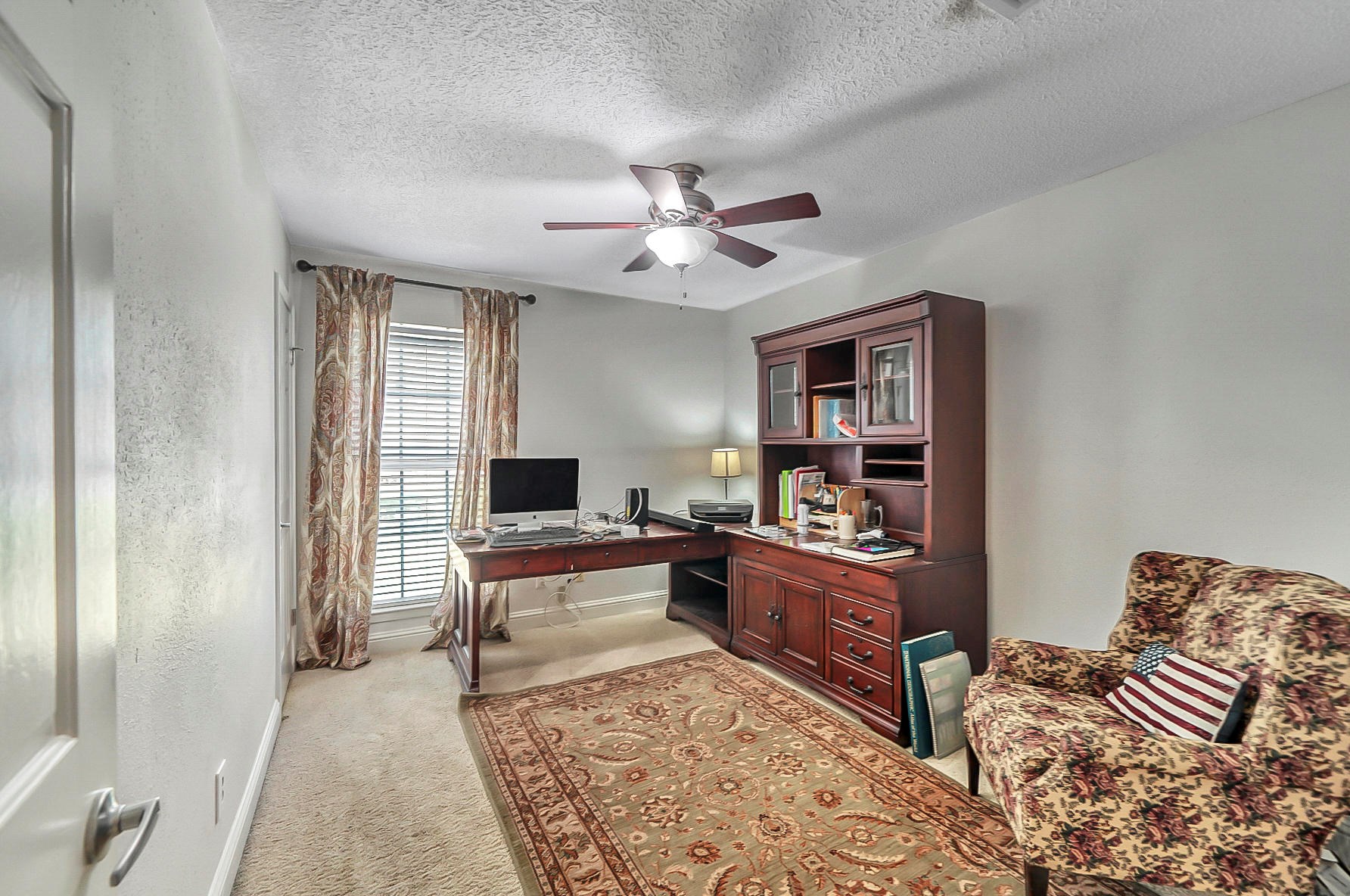 117 Long Pointe Dr, Mary Esther, FL 32569-1389
