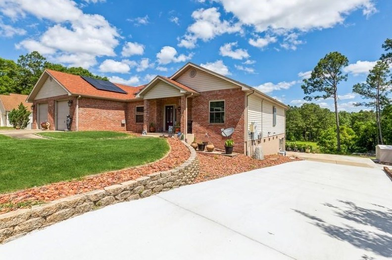 114 Wedgewood Ct, Crestview, FL 32536-8405