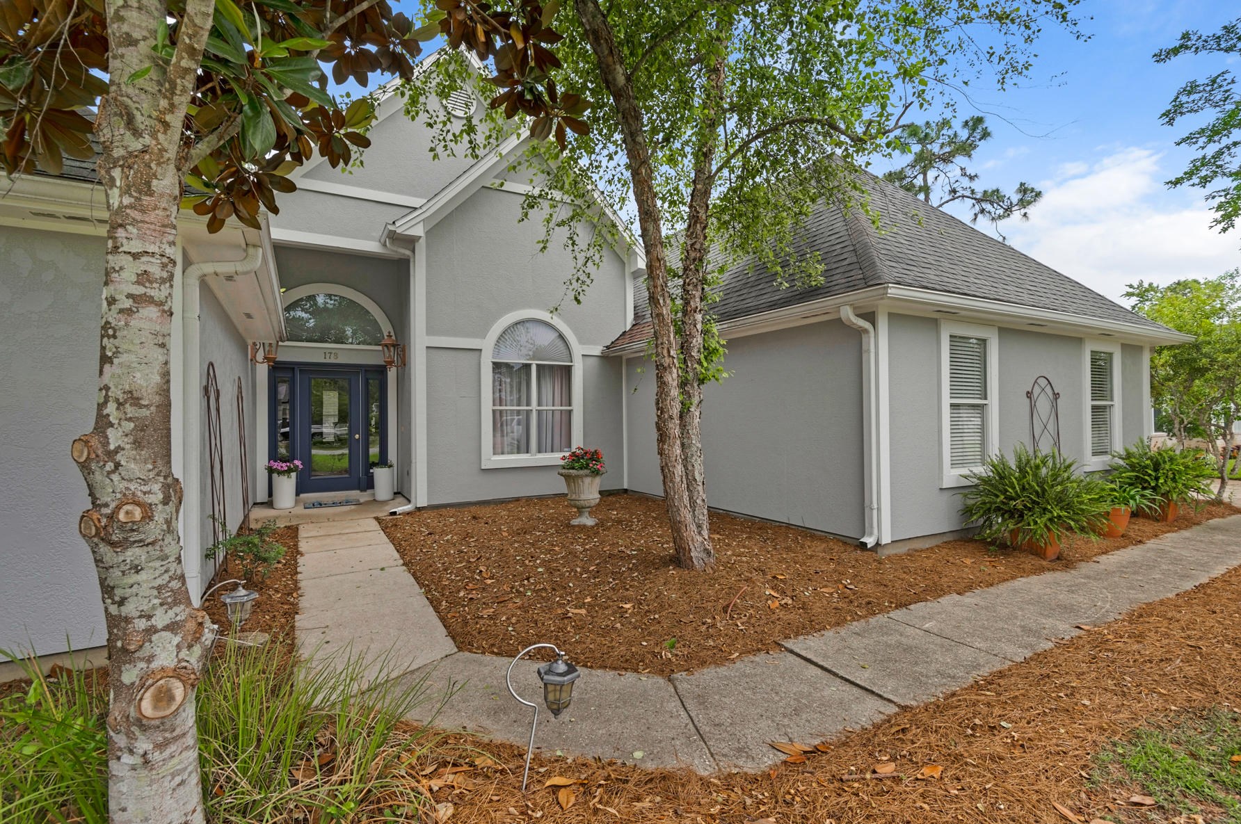178 Pelican Bay Dr, Santa Rosa Beach, FL 32459-3194
