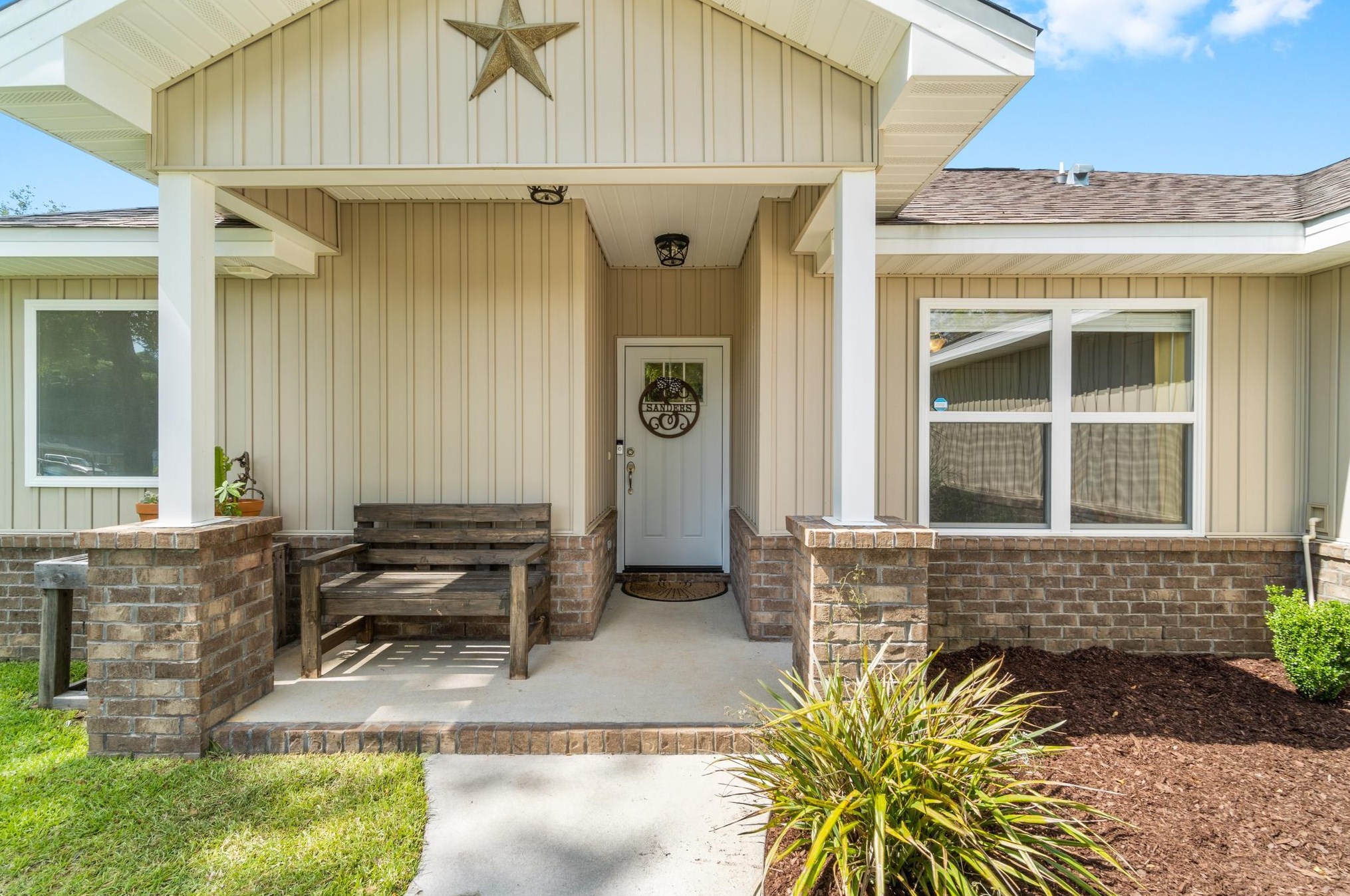 3365 Mclain Dr, Crestview, FL 32539-5411