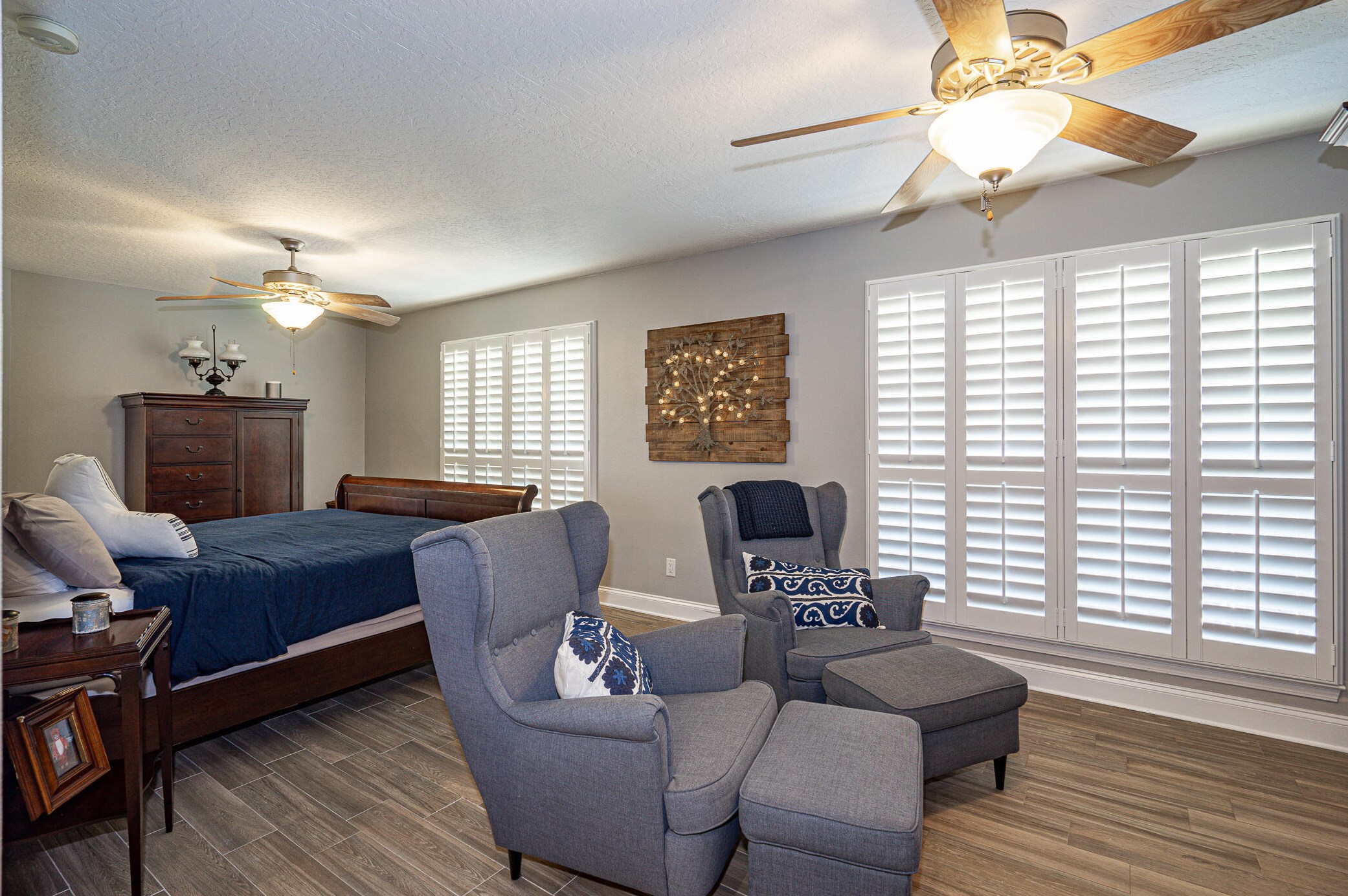 569 Radiant Cir, Mary Esther FL  32569-3424 exterior