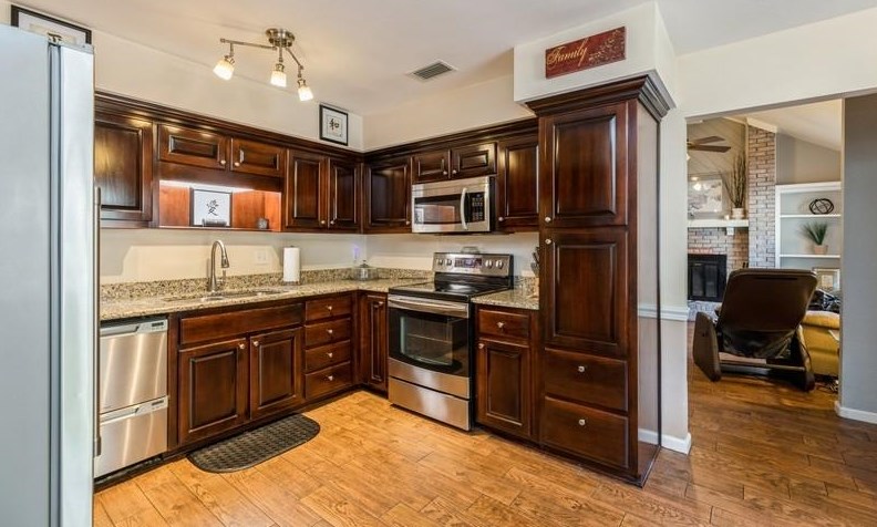 624 Lloyd St, Fort Walton Beach FL  32547-7121 exterior