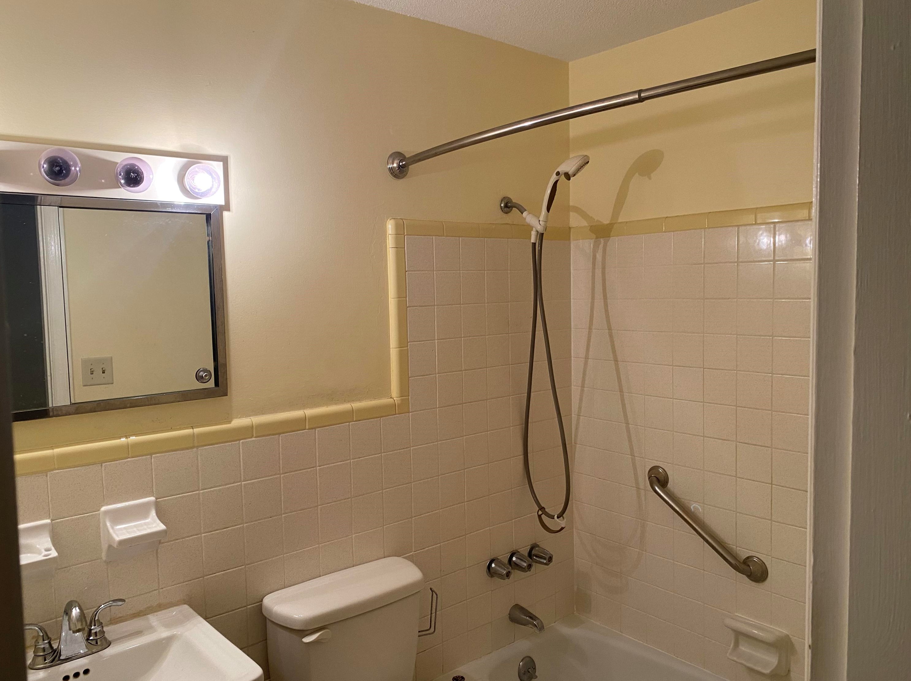 308 21st St, Niceville FL  32578-3243 exterior