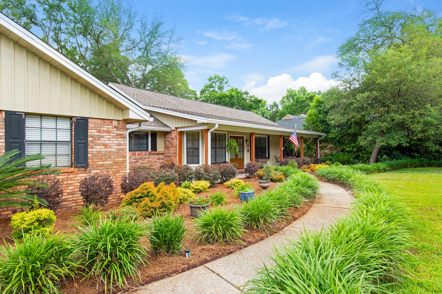 19 Kristin Cir, Niceville FL  32578-1720 exterior