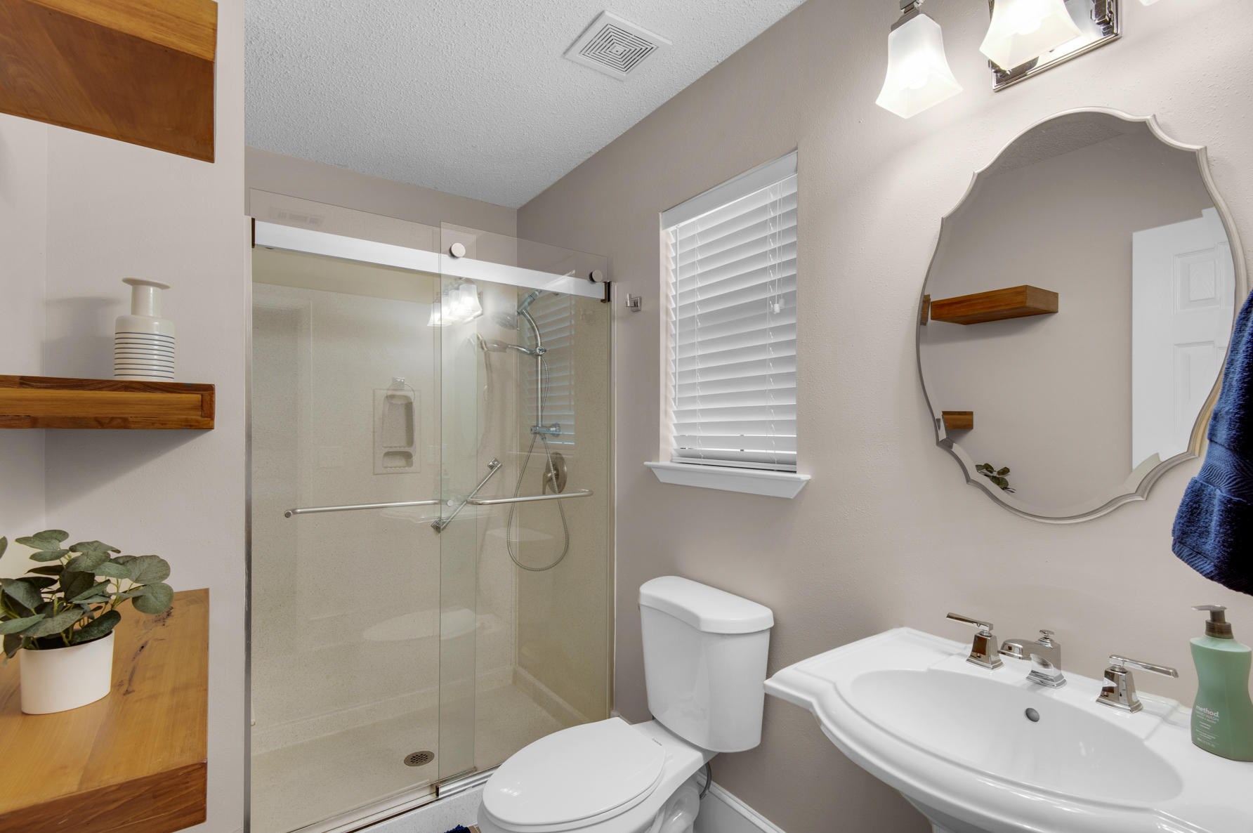 19 Kristin Cir, Niceville FL  32578-1720 exterior