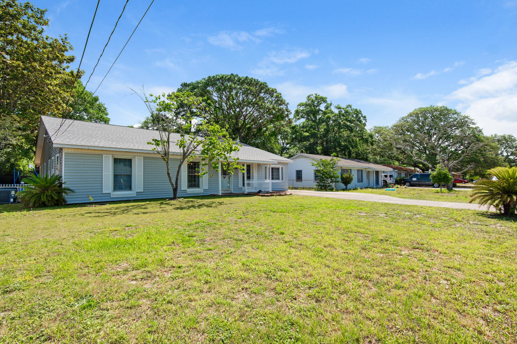 125 Markella Rd, Fort Walton Beach, FL 32548-4742