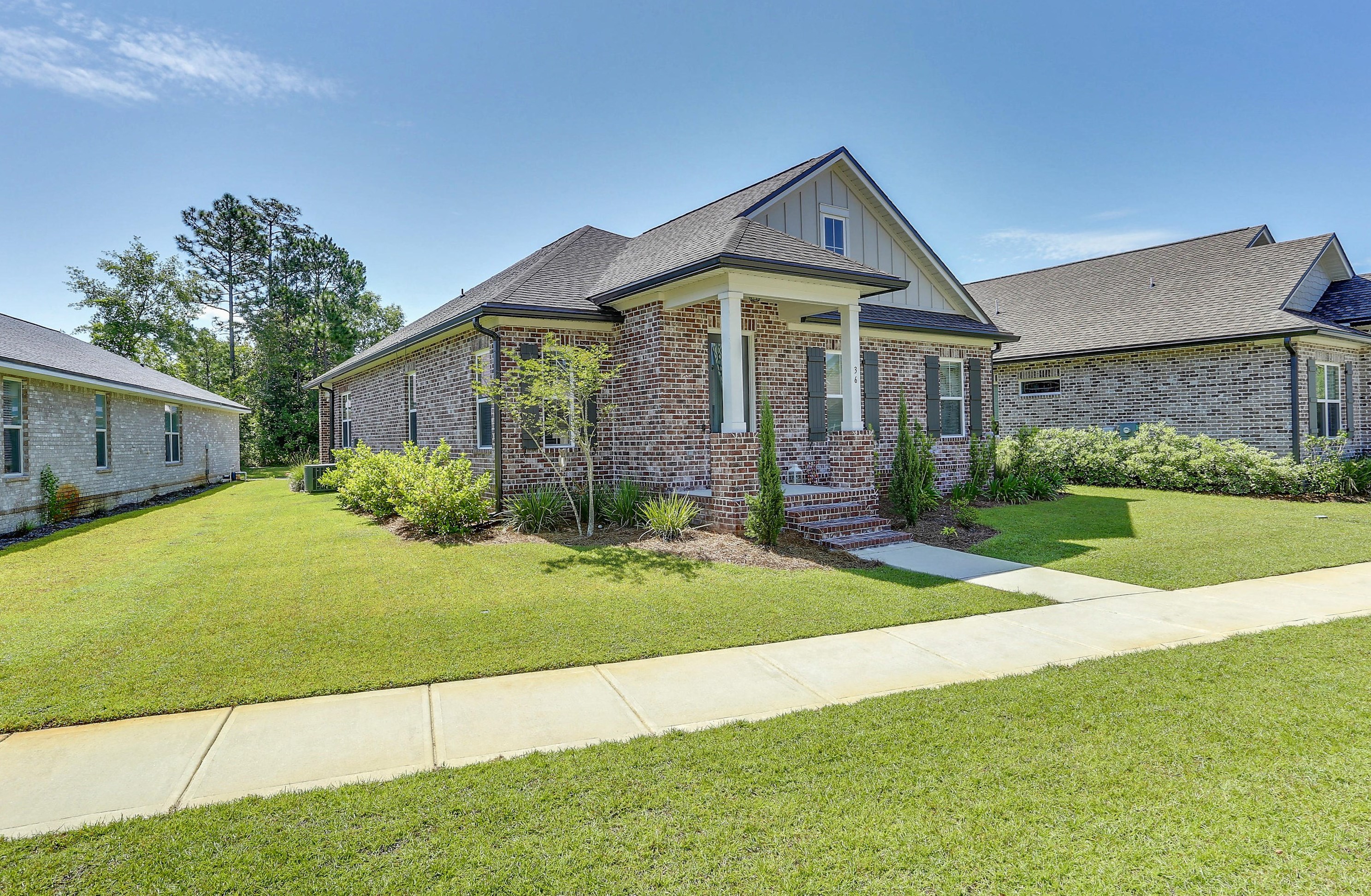 36 Pintail Blvd, Freeport, FL 32439