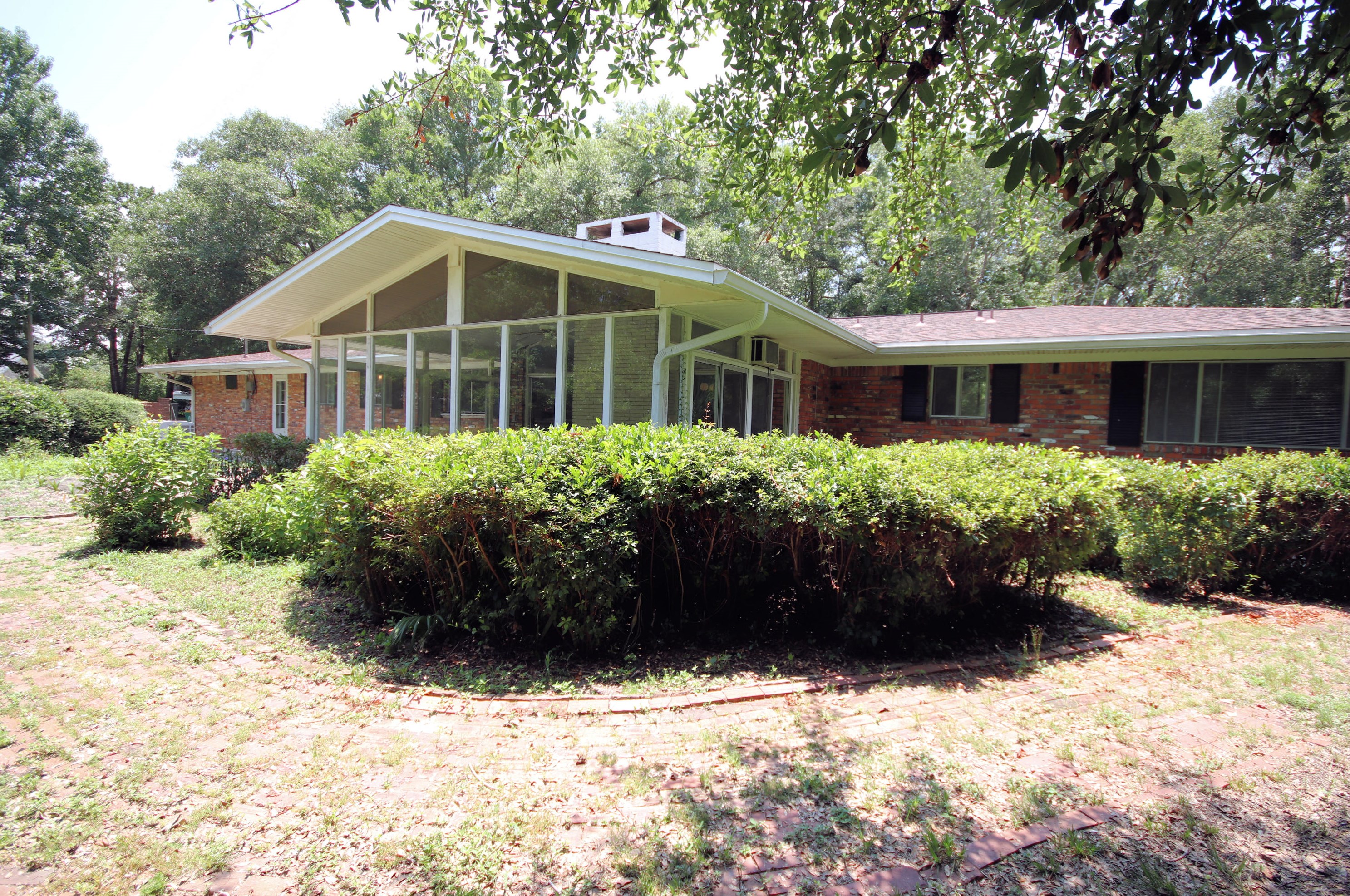 1 Maple Ave, Shalimar, FL 32579