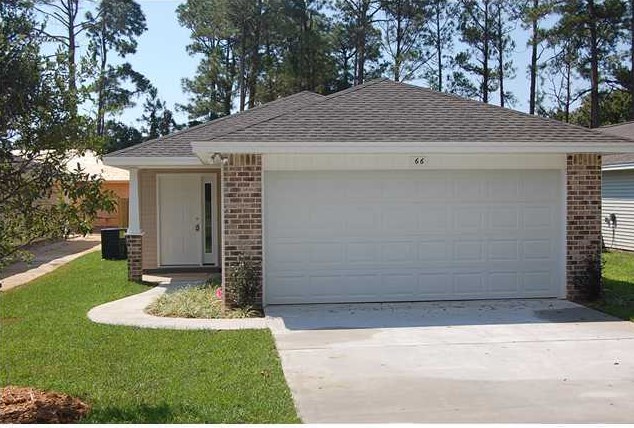 62 7th Ave, Shalimar, FL 32579