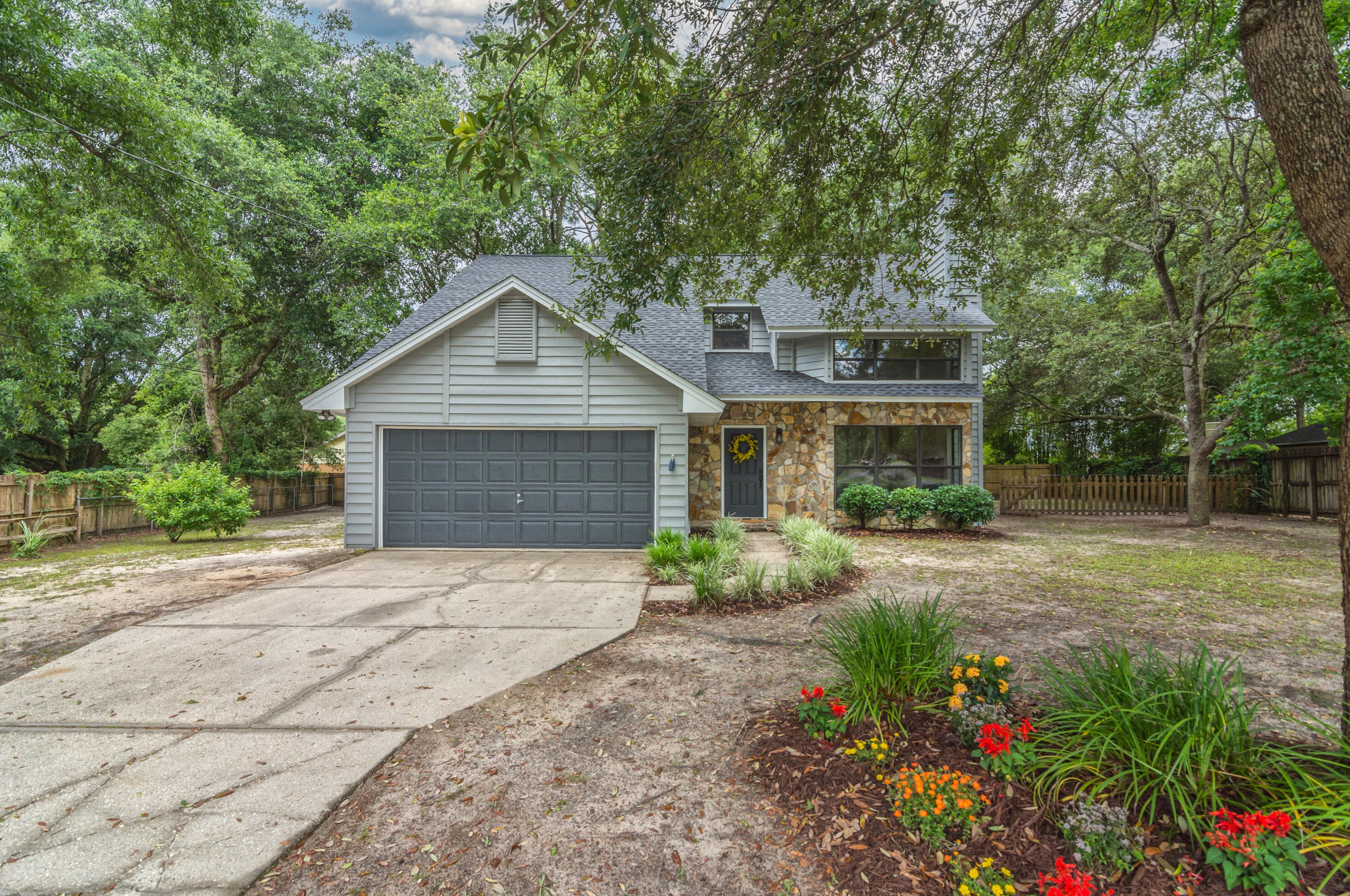 118 Kipling Dr, Crestview, FL 32539-8309