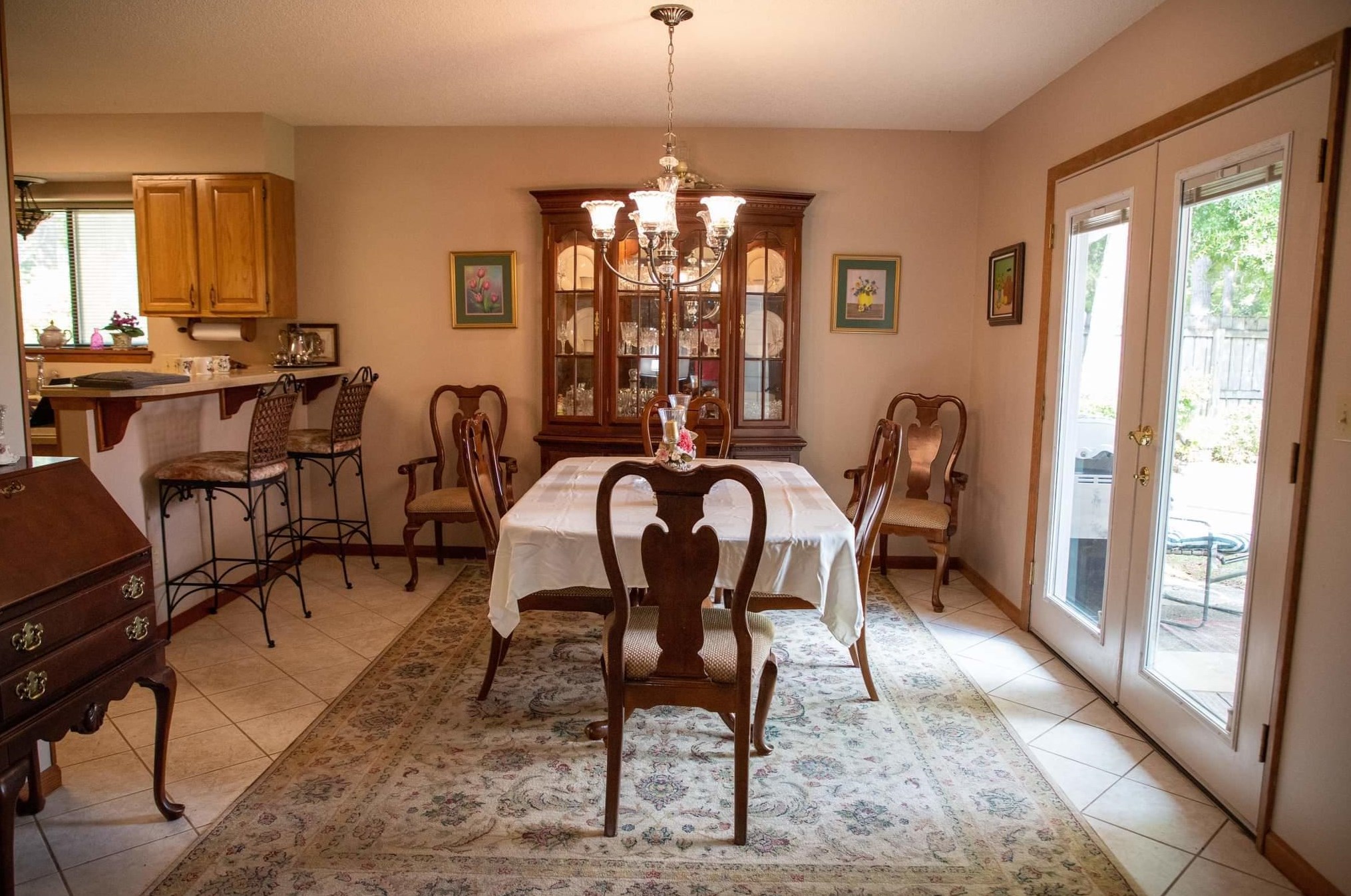 210 Oakwood Cir, Niceville, FL 32578-4243