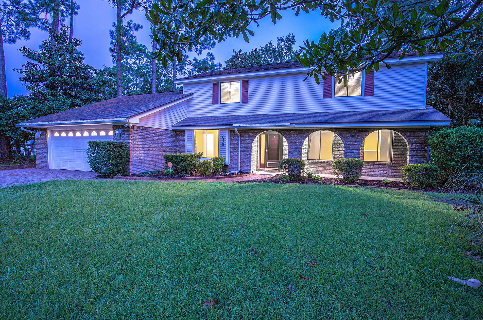618 Birkdale Cir, Niceville, FL 32578-4345