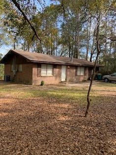 5511 Mimosa St, Crestview, FL 32539-6901