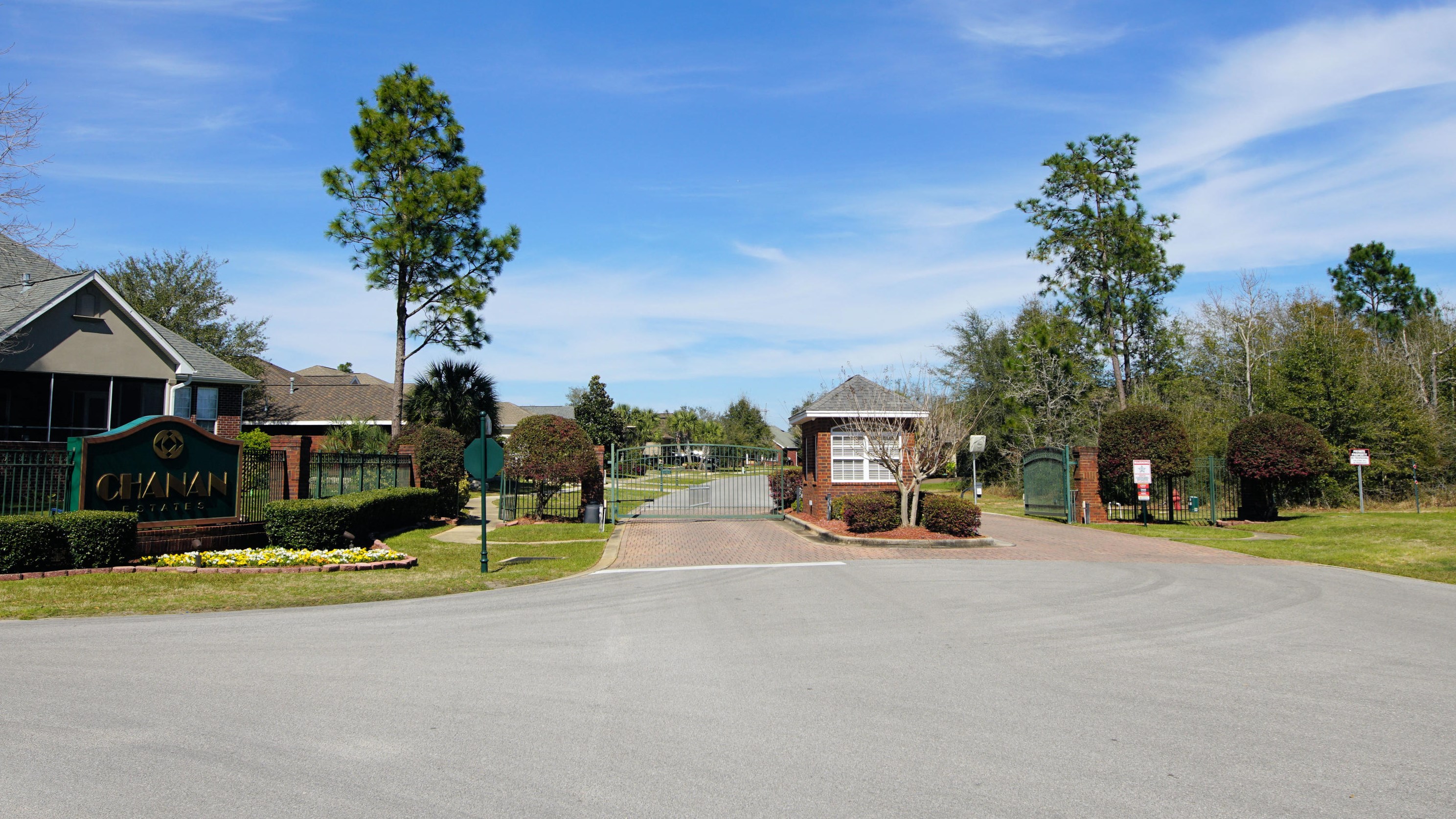 4613 Chanan Dr, Crestview, FL 32539-4341