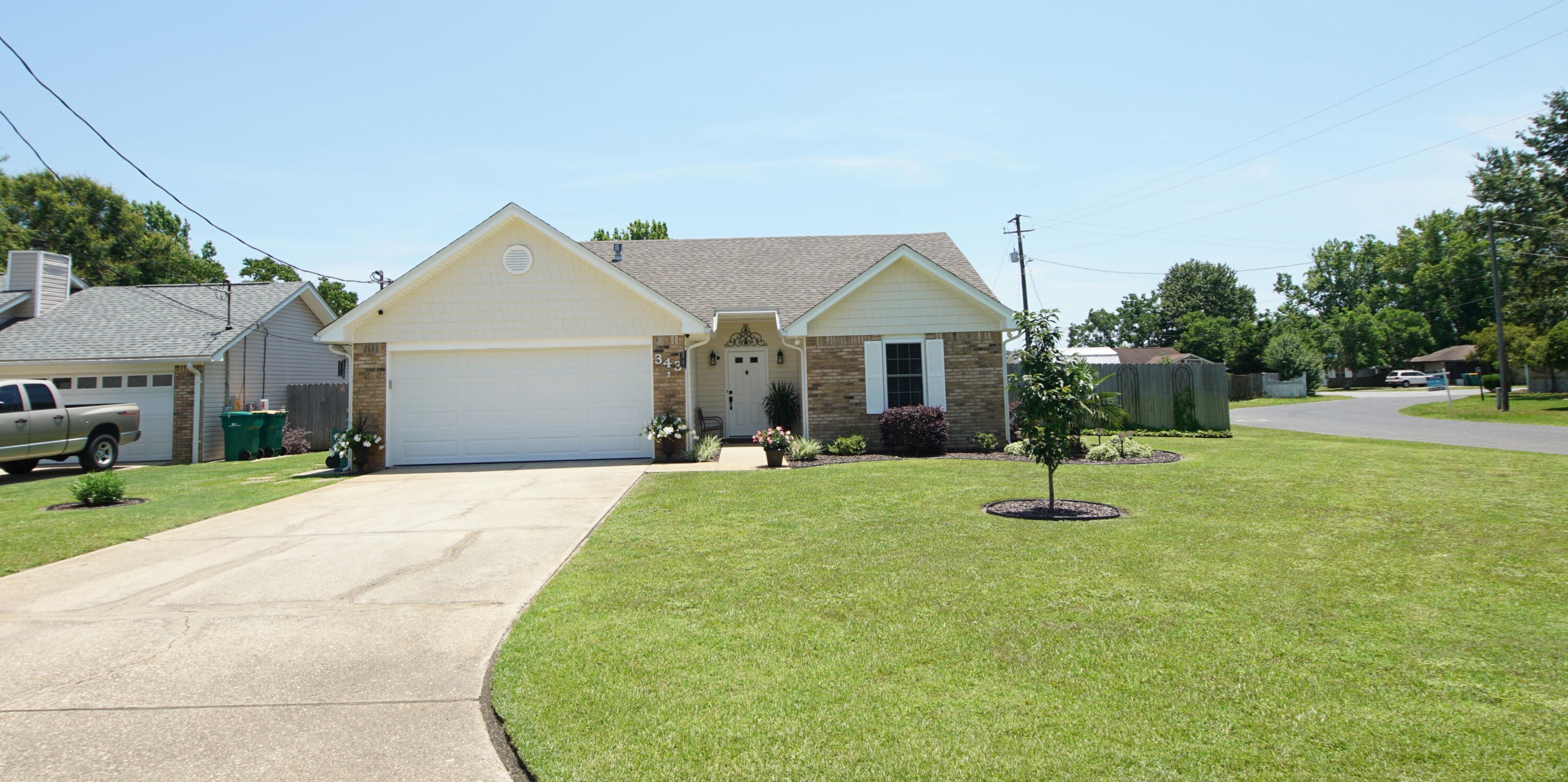 343 Michael Ct, Mary Esther, FL 32569-2752