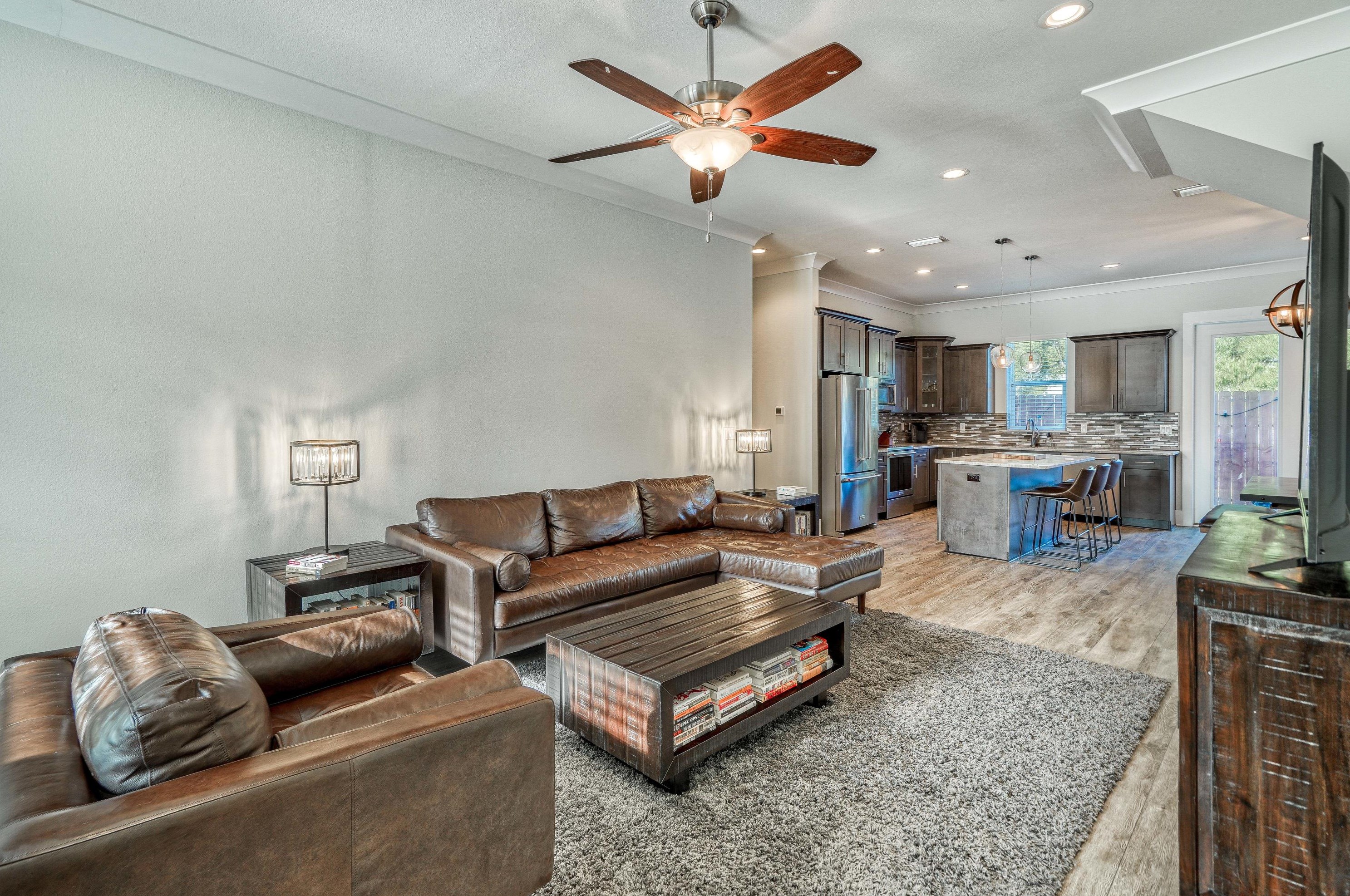 995 Airport Rd #unit 7, Destin, FL 32541
