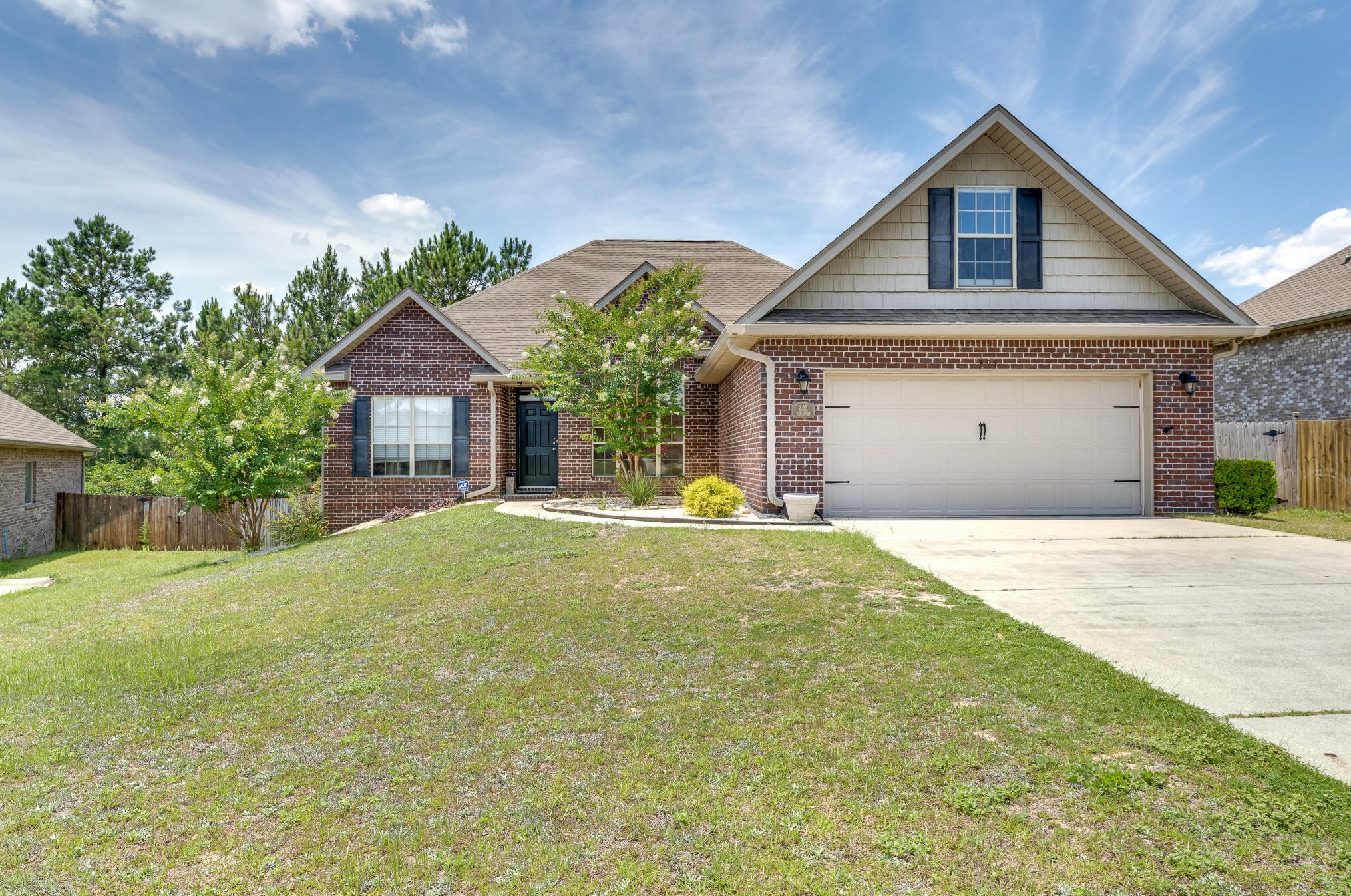 805 Yew Cir, Crestview, FL 32536-2261