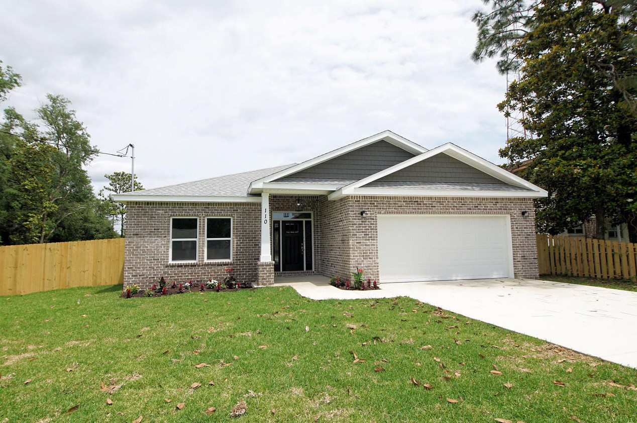 108 Nw Hudson Dr Nw, Fort Walton Beach, FL 32548