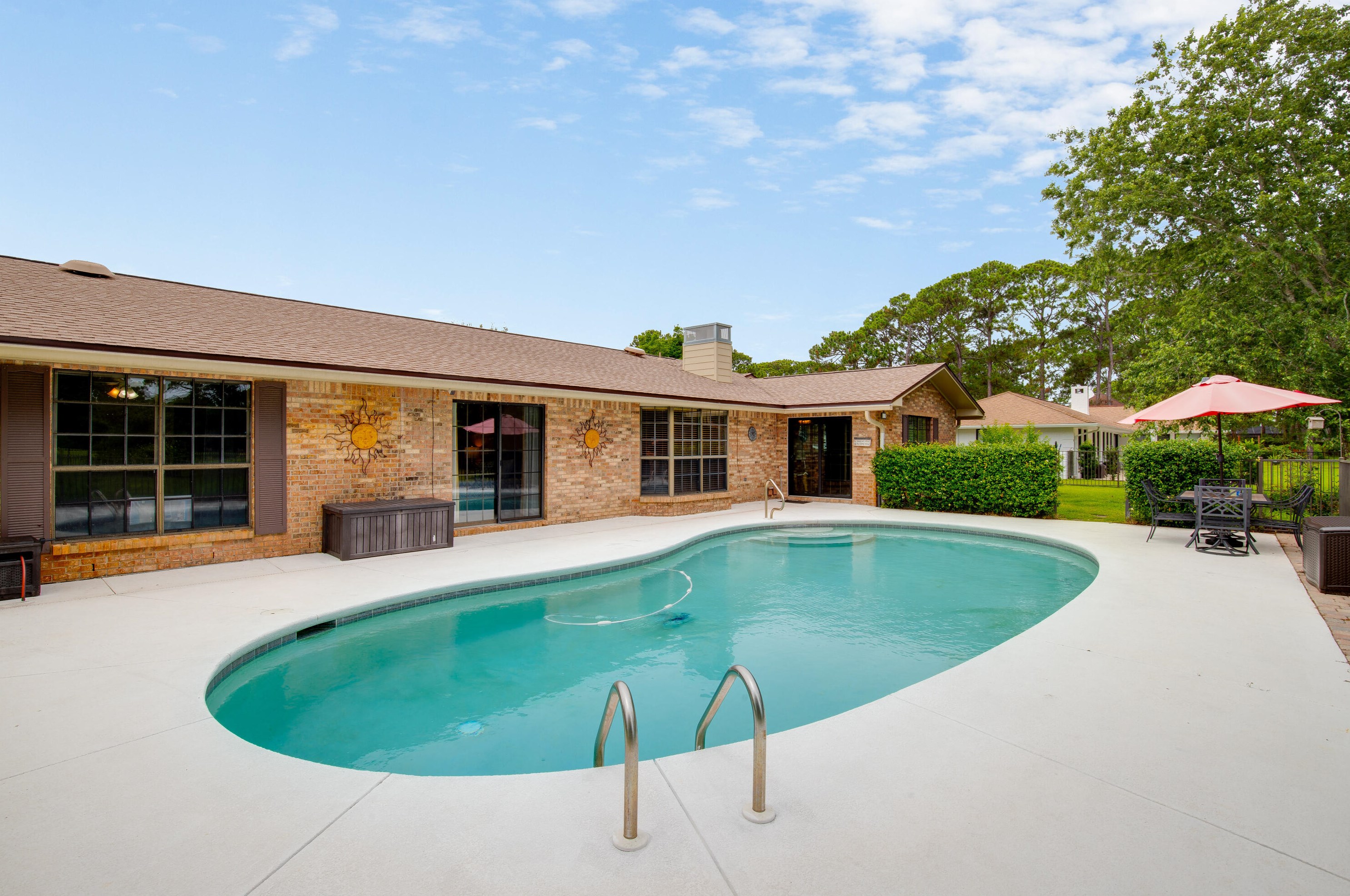 31 Country Club Dr, Destin FL  32541-4403 exterior