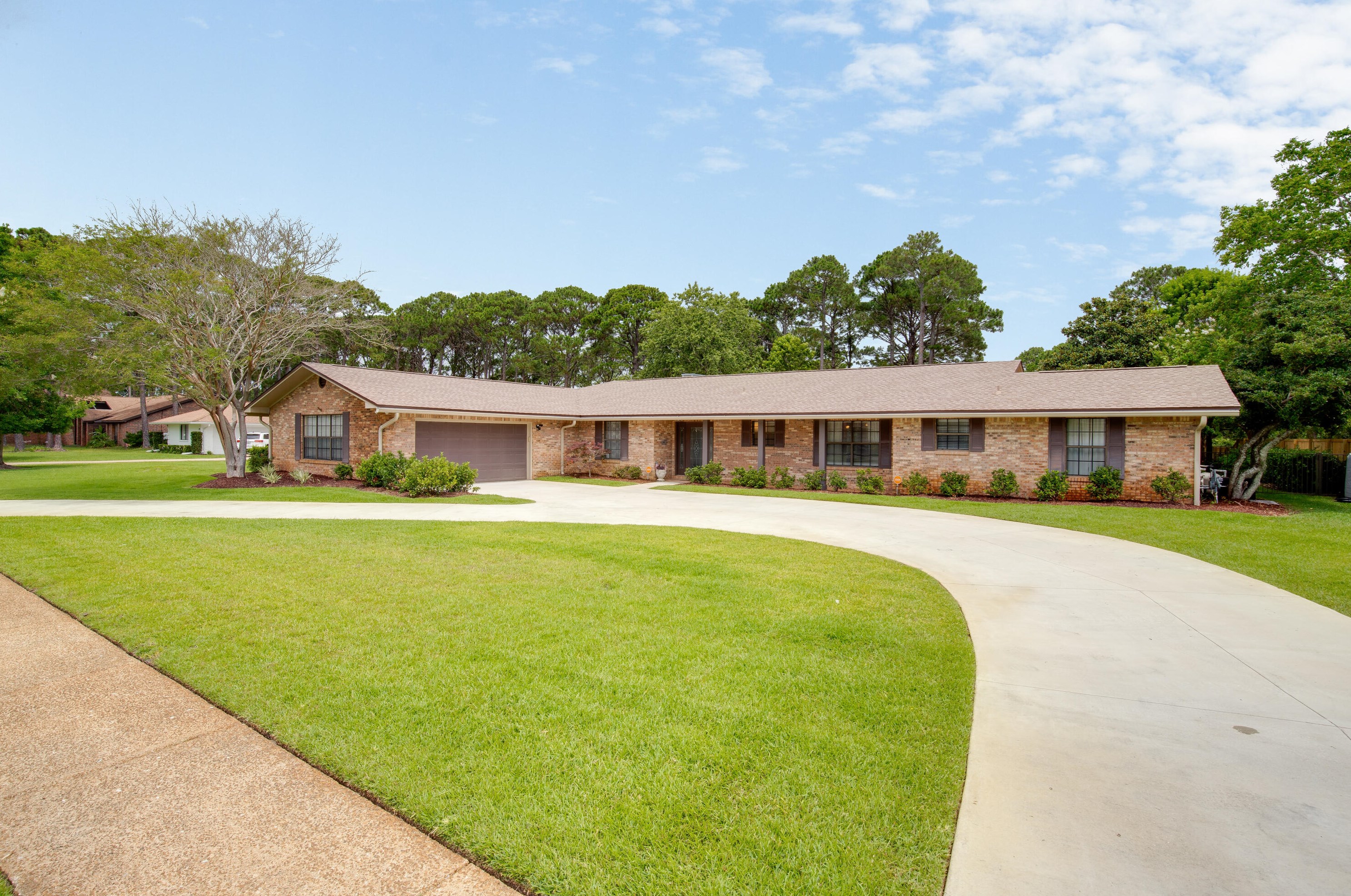 31 Country Club Dr, Destin FL  32541-4403 exterior