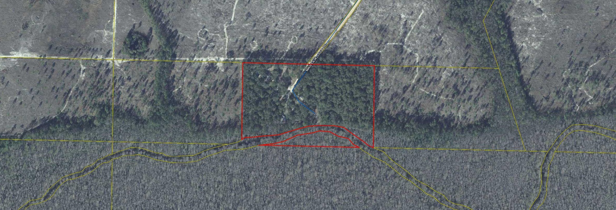 418 Magnolia Lodge Rd, Freeport, FL 32439