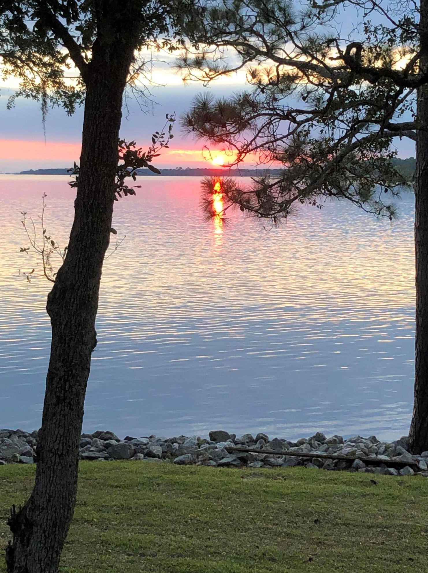 38 Marina Cove Dr, Niceville FL  32578-4423 exterior