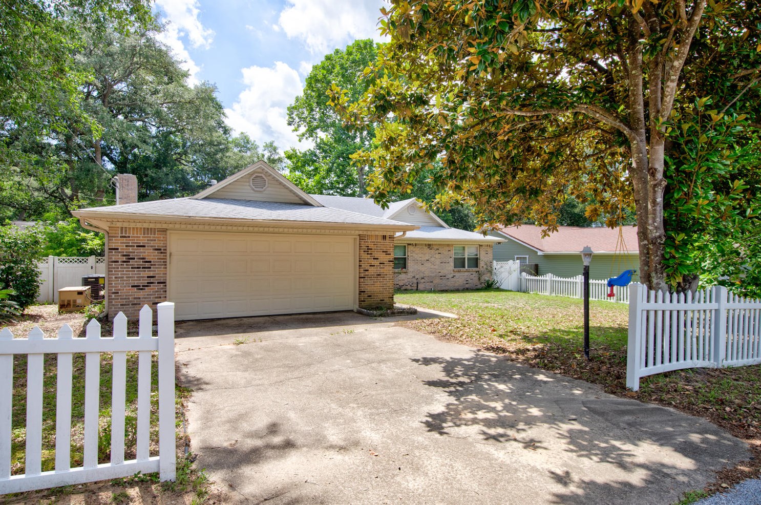 11 Jonathan Cir, Niceville, FL 32578-1886