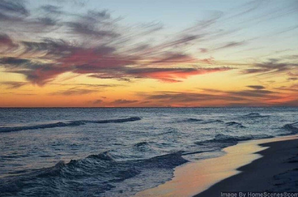 900 Gulf Shore Dr, Destin FL 32541-3230 exterior