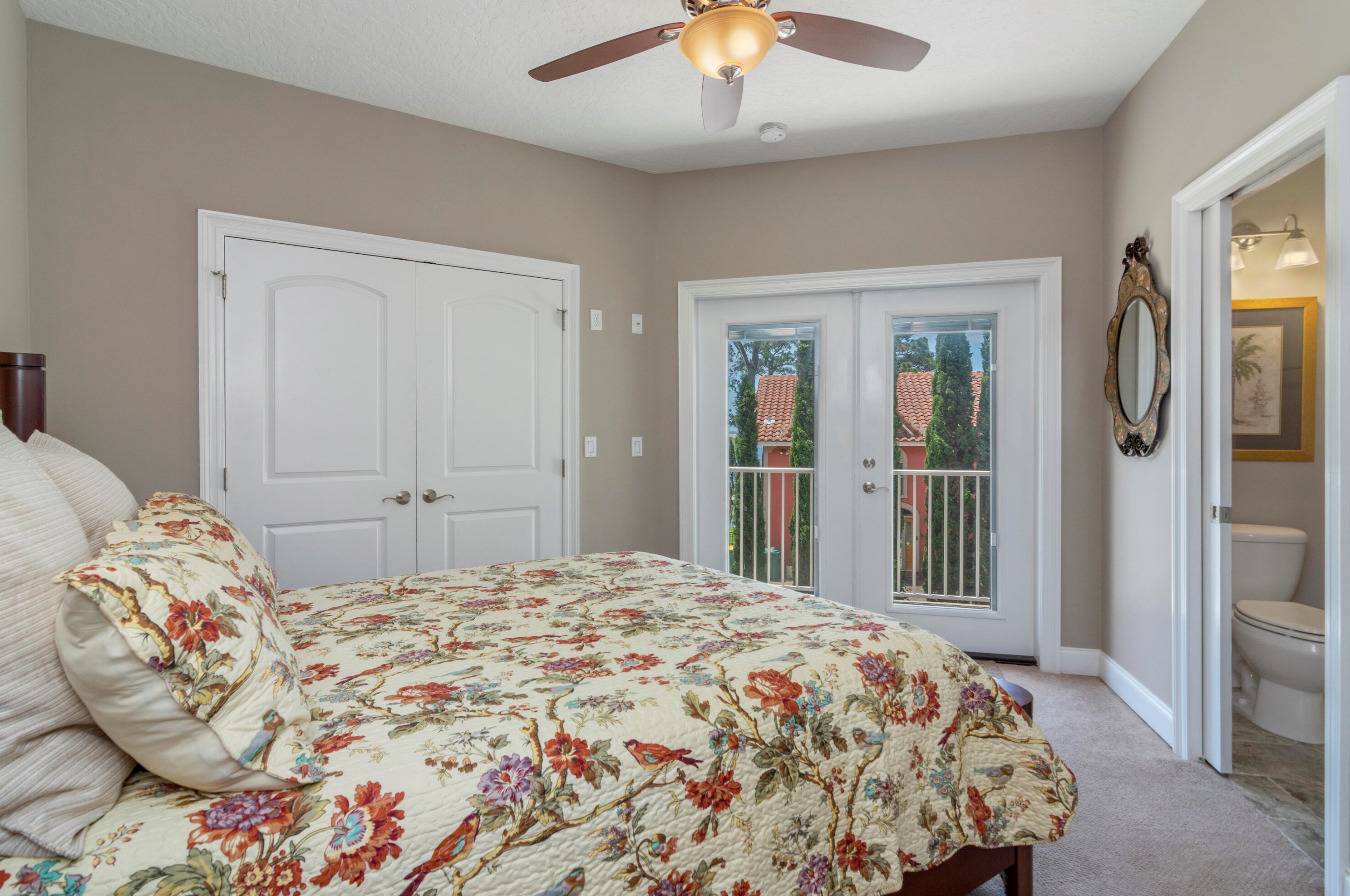16 Plantation Oaks Dr, Mary Esther FL  32569-2902 exterior