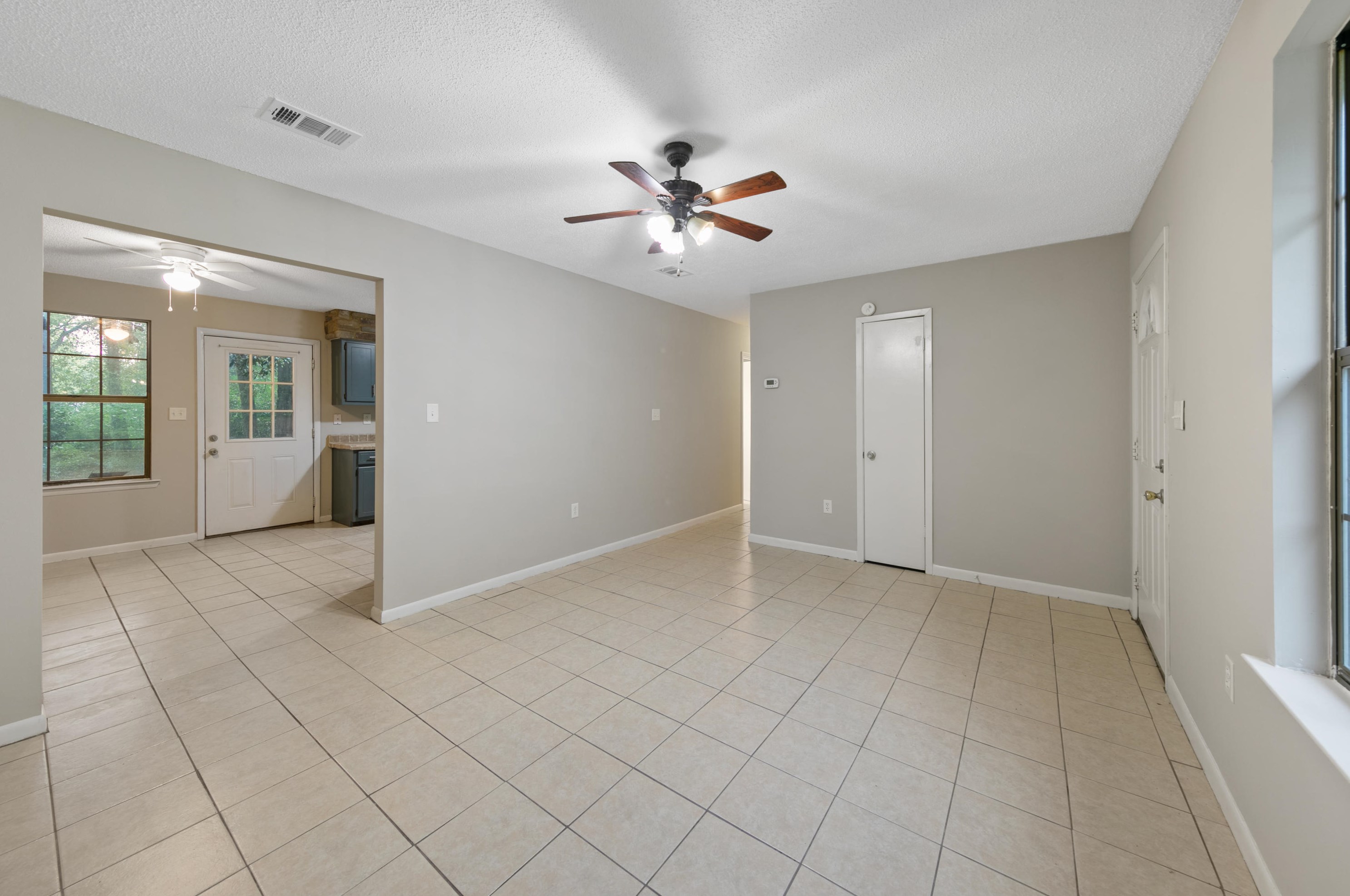 3071 Auburn Rd, Crestview, FL 32539-7237