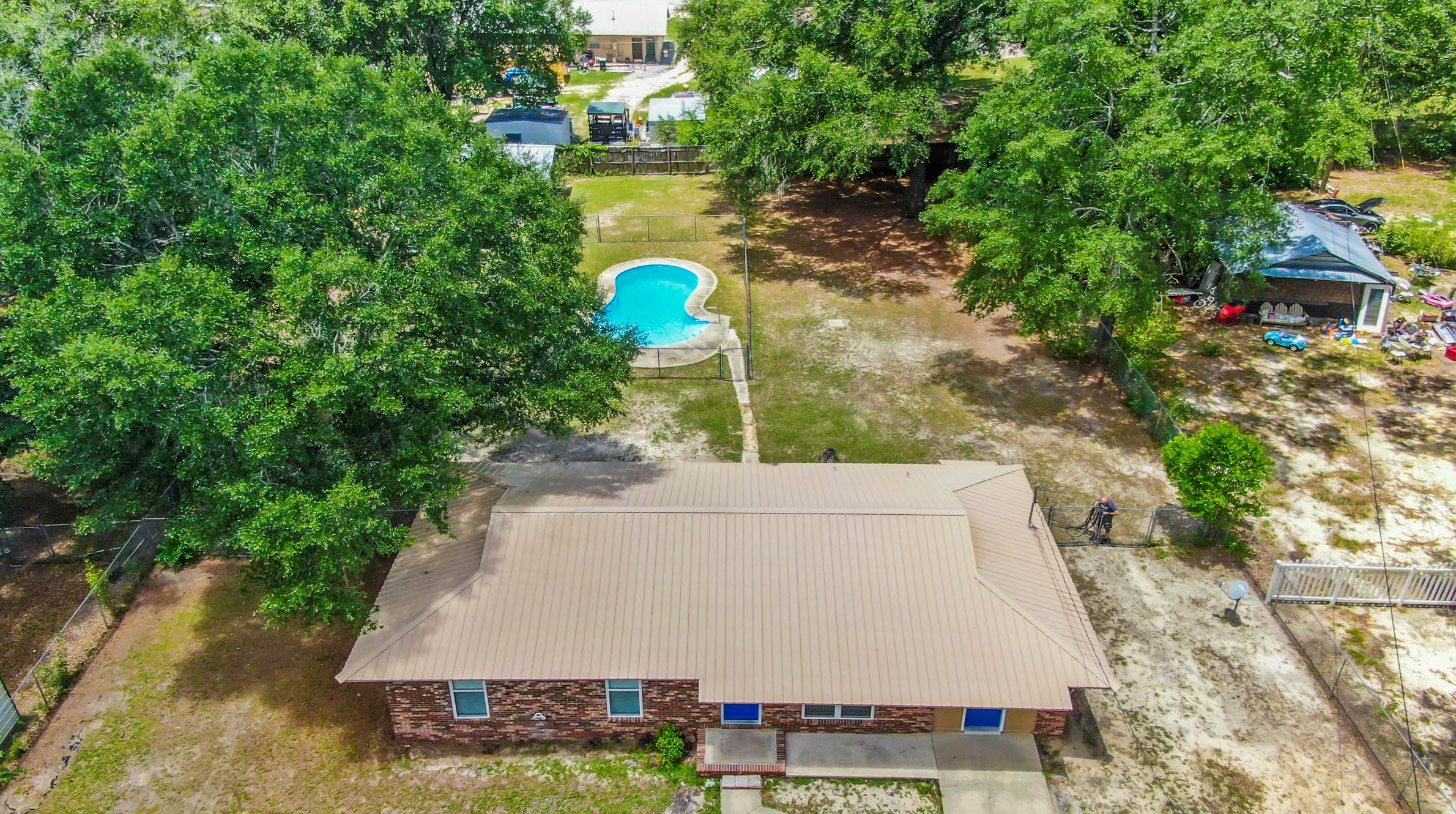 1343 N 20th Street N, Defuniak Springs, FL 32433