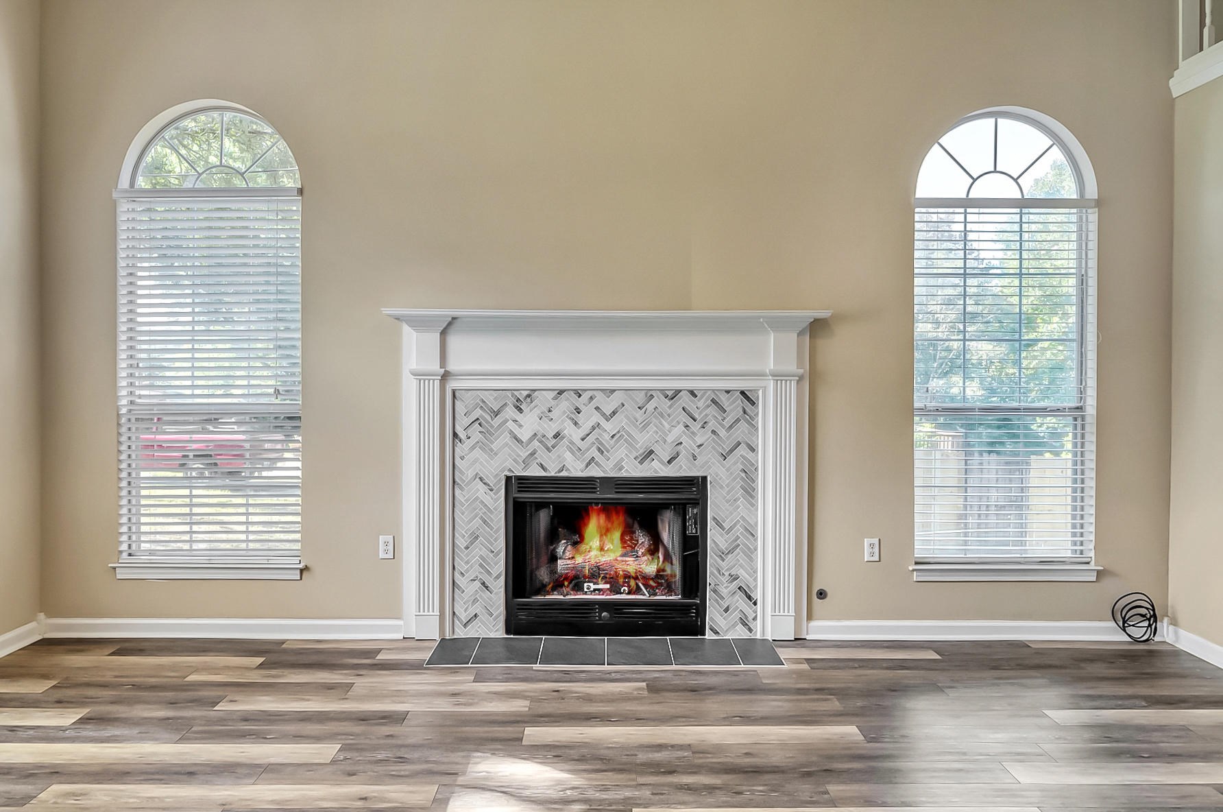 301 Ashley Dr, Crestview FL  32536-9292 exterior