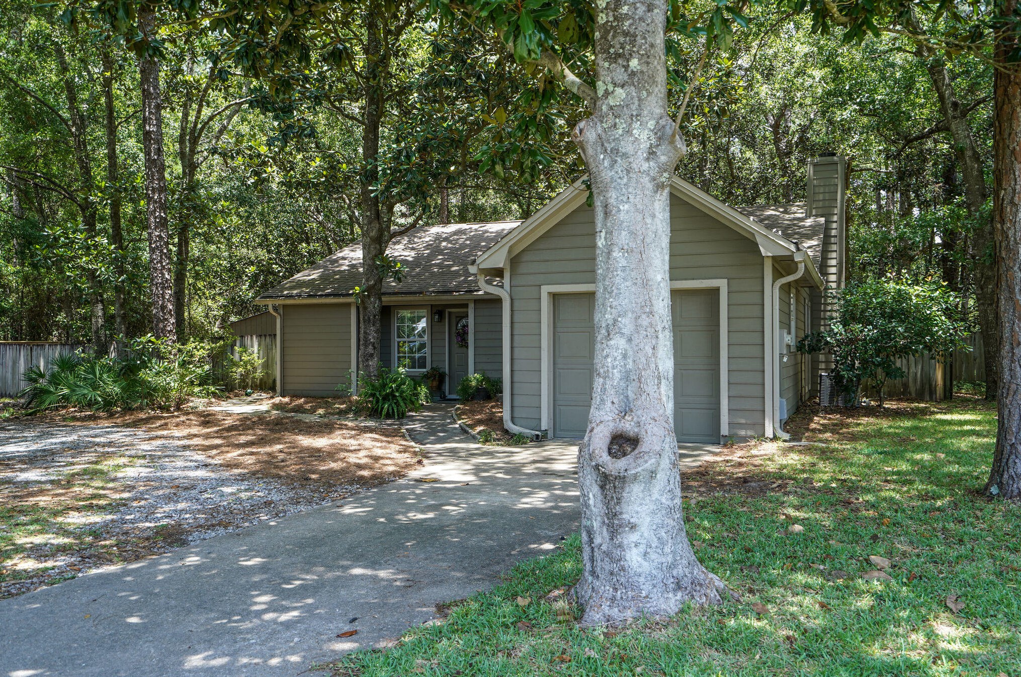 85 Magnolia Creek Rd, Santa Rosa Beach, FL 32459-5358