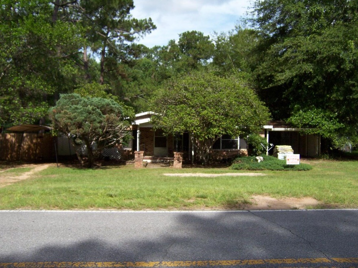 5337 Old River Rd, Crestview, FL 32531