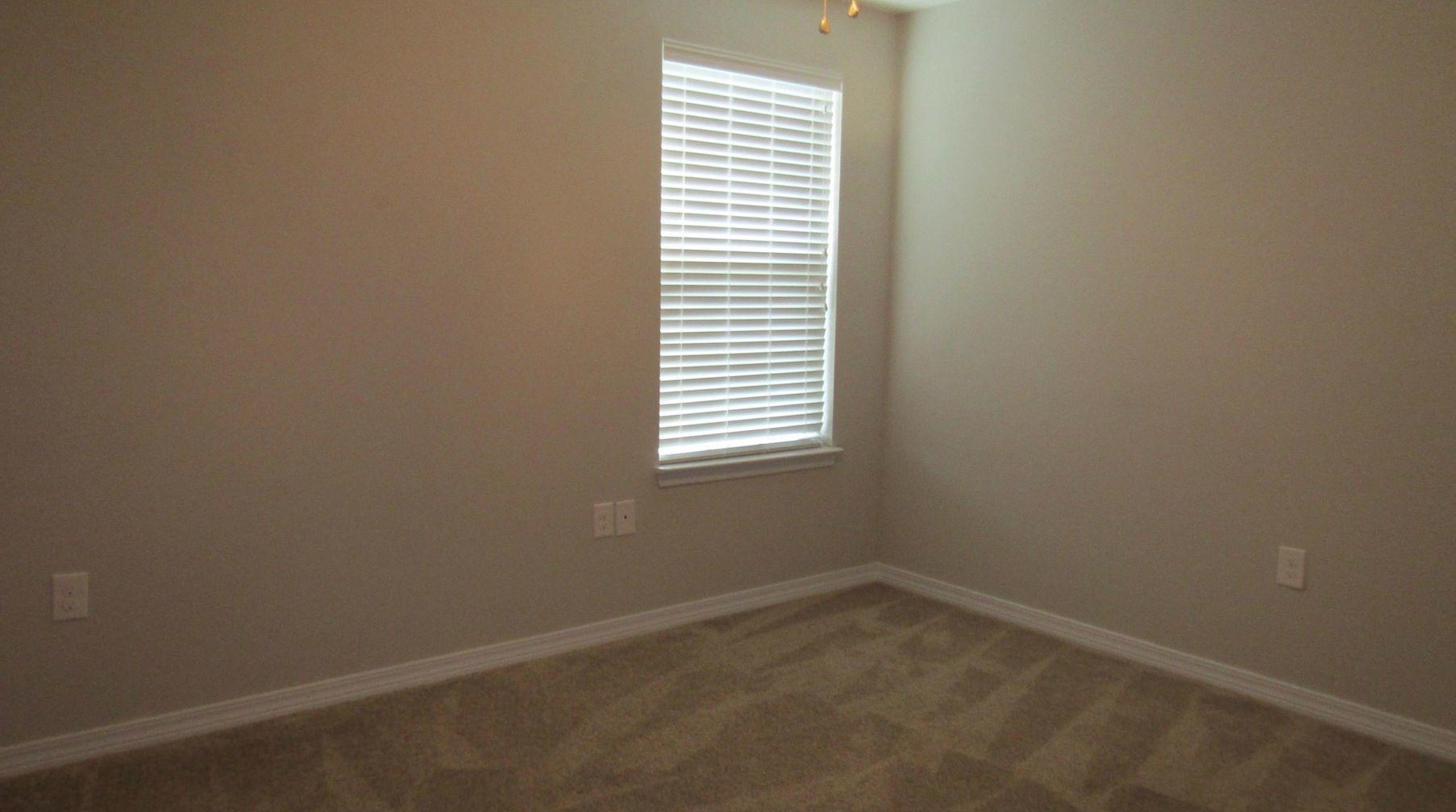 424 Eisenhower Dr, Crestview FL  32539-6953 exterior