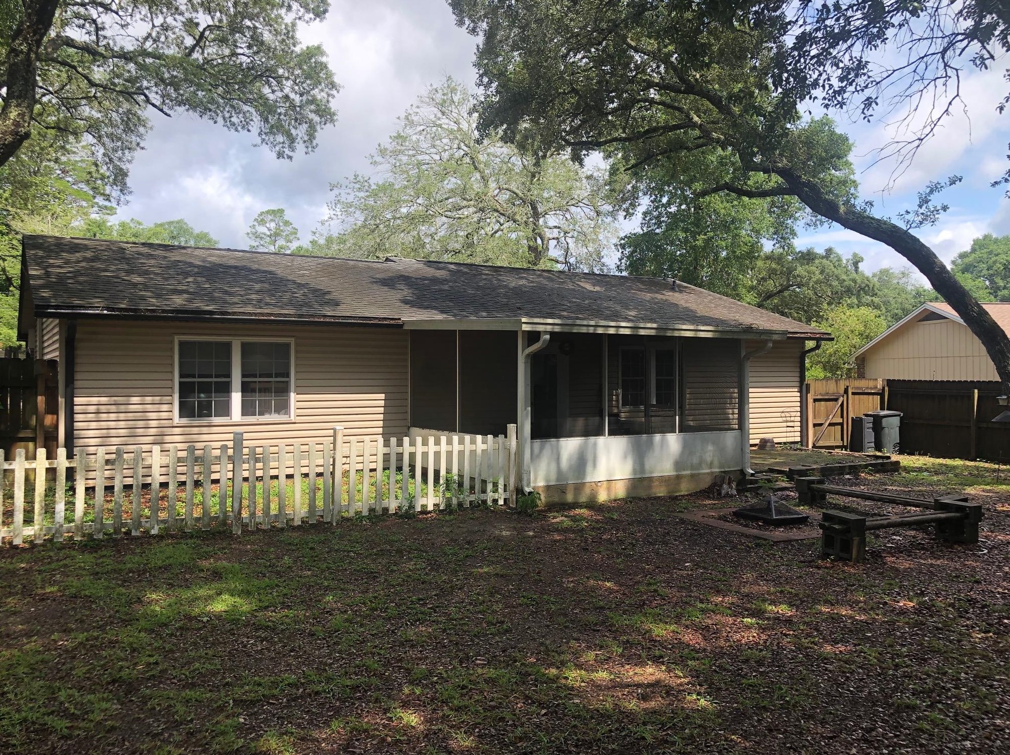 426 Larkspur Ct, Niceville, FL 32578-2121