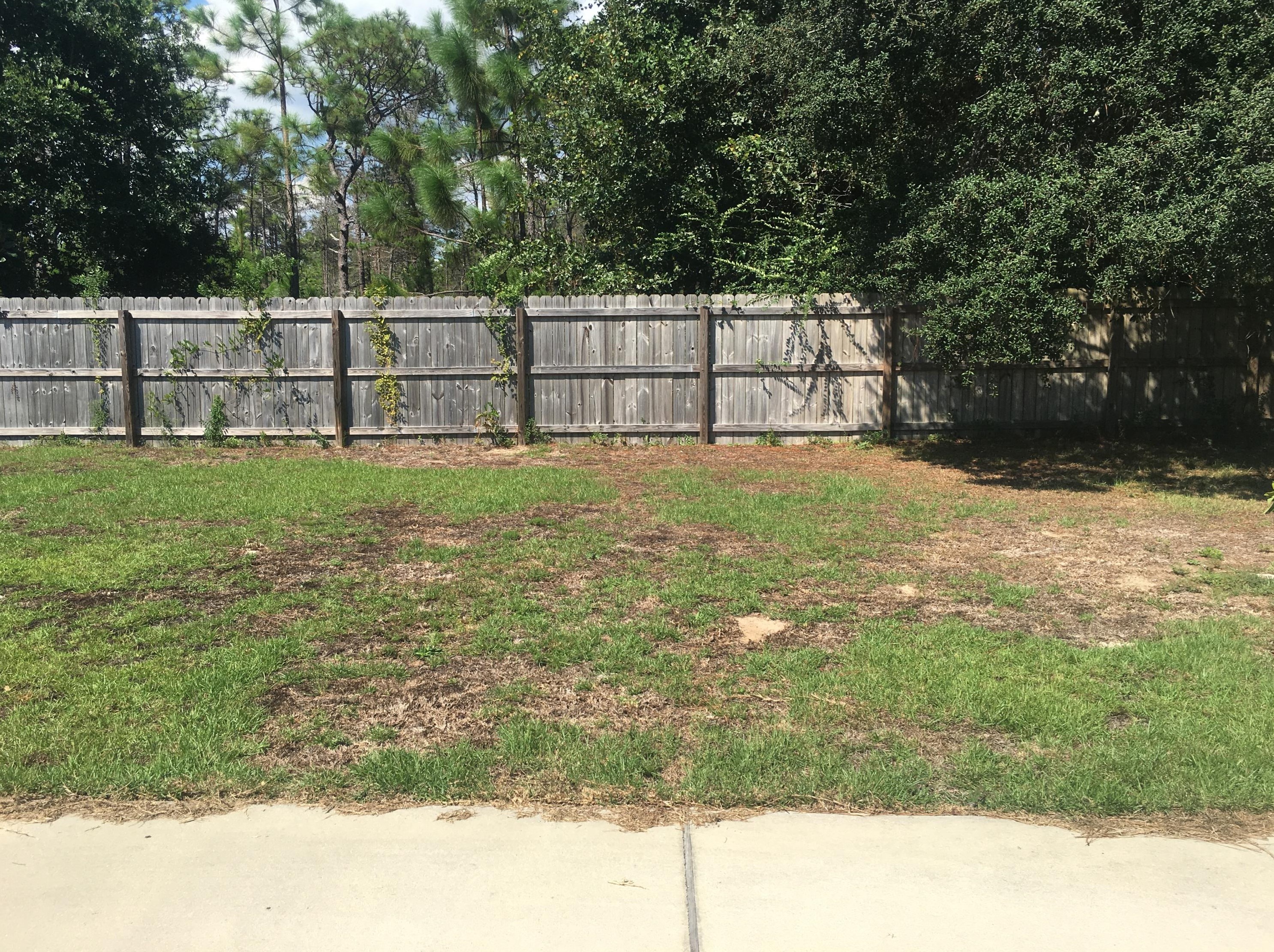99 Green Dr, Mary Esther, FL 32569
