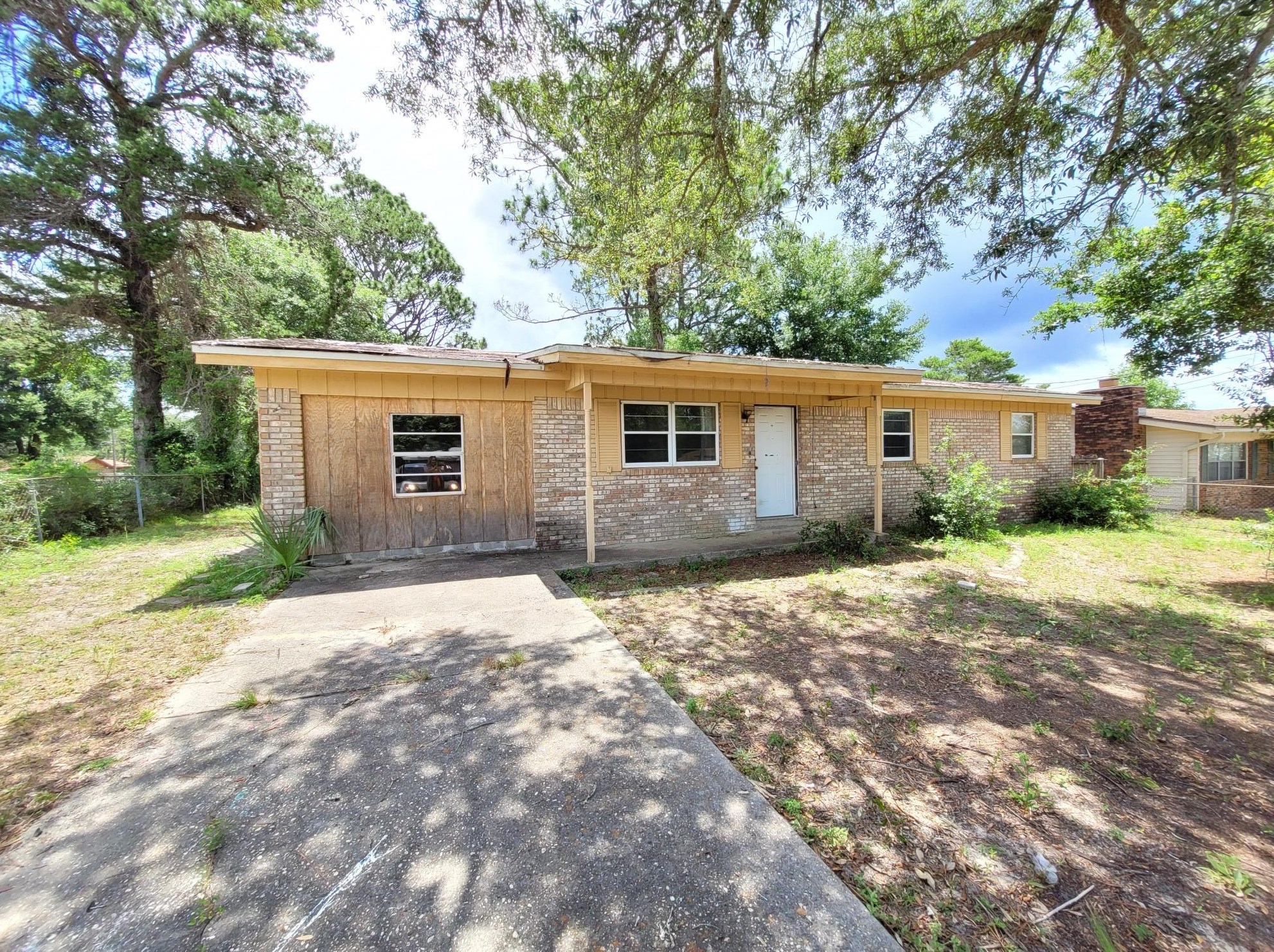 72 Port Dixie Blvd, Shalimar, FL 32579