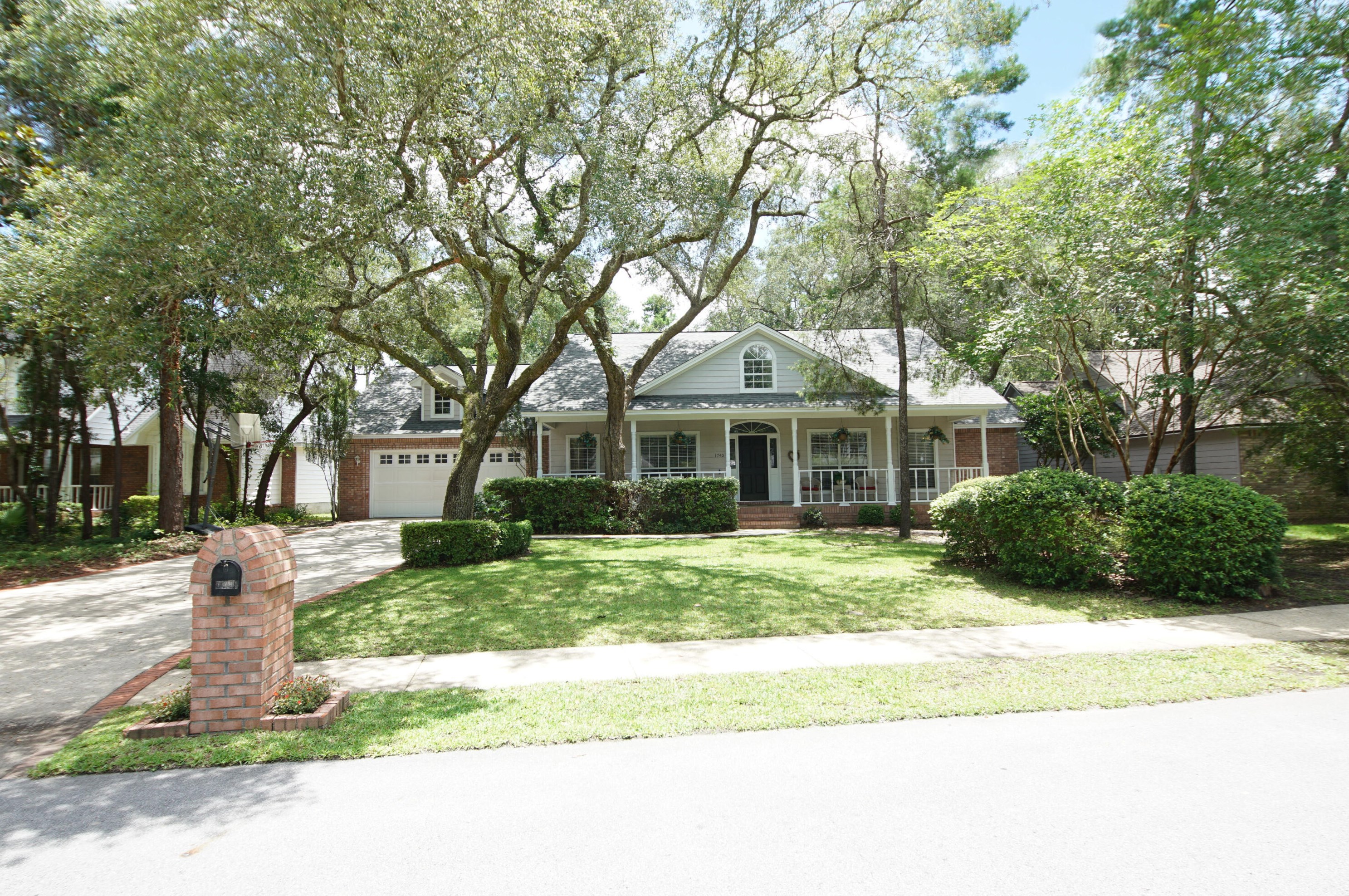 1740 Bolton Village Ln, Niceville, FL 32578-8714