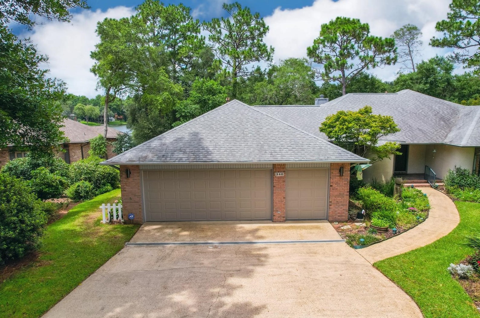 340 Ruckel Dr, Niceville, FL 32578-1722