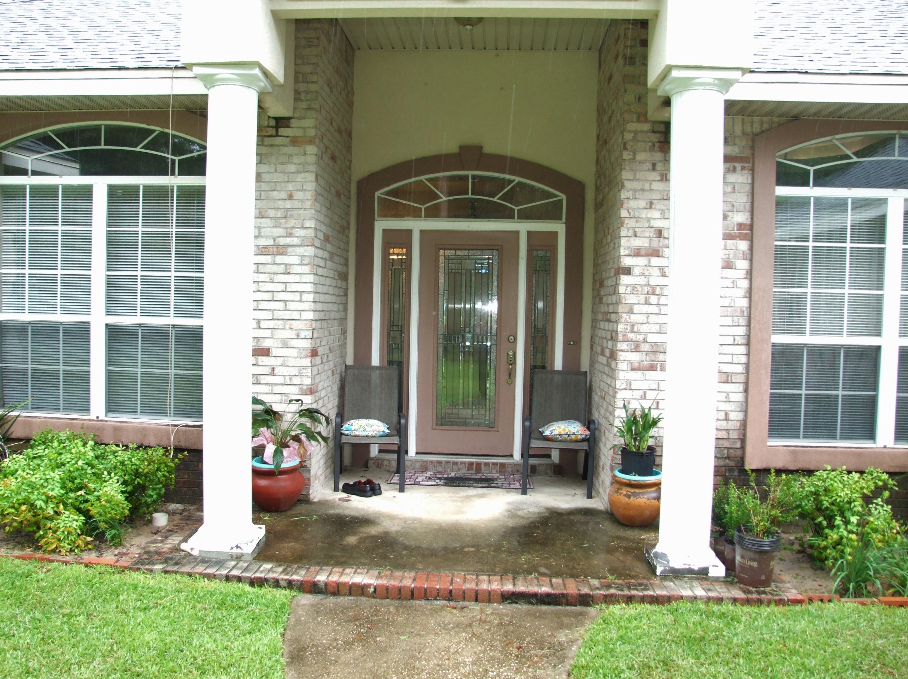 965 Wiggins Rd, Holt, FL 32564