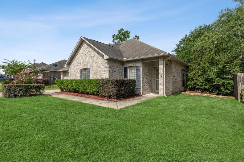 4623 Hermosa Rd, Crestview, FL 32539