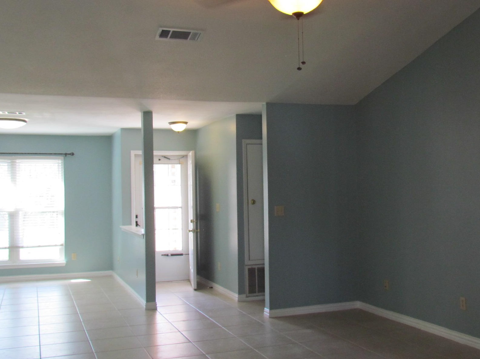 807 Sparkleberry Cv, Niceville FL  32578-1869 exterior